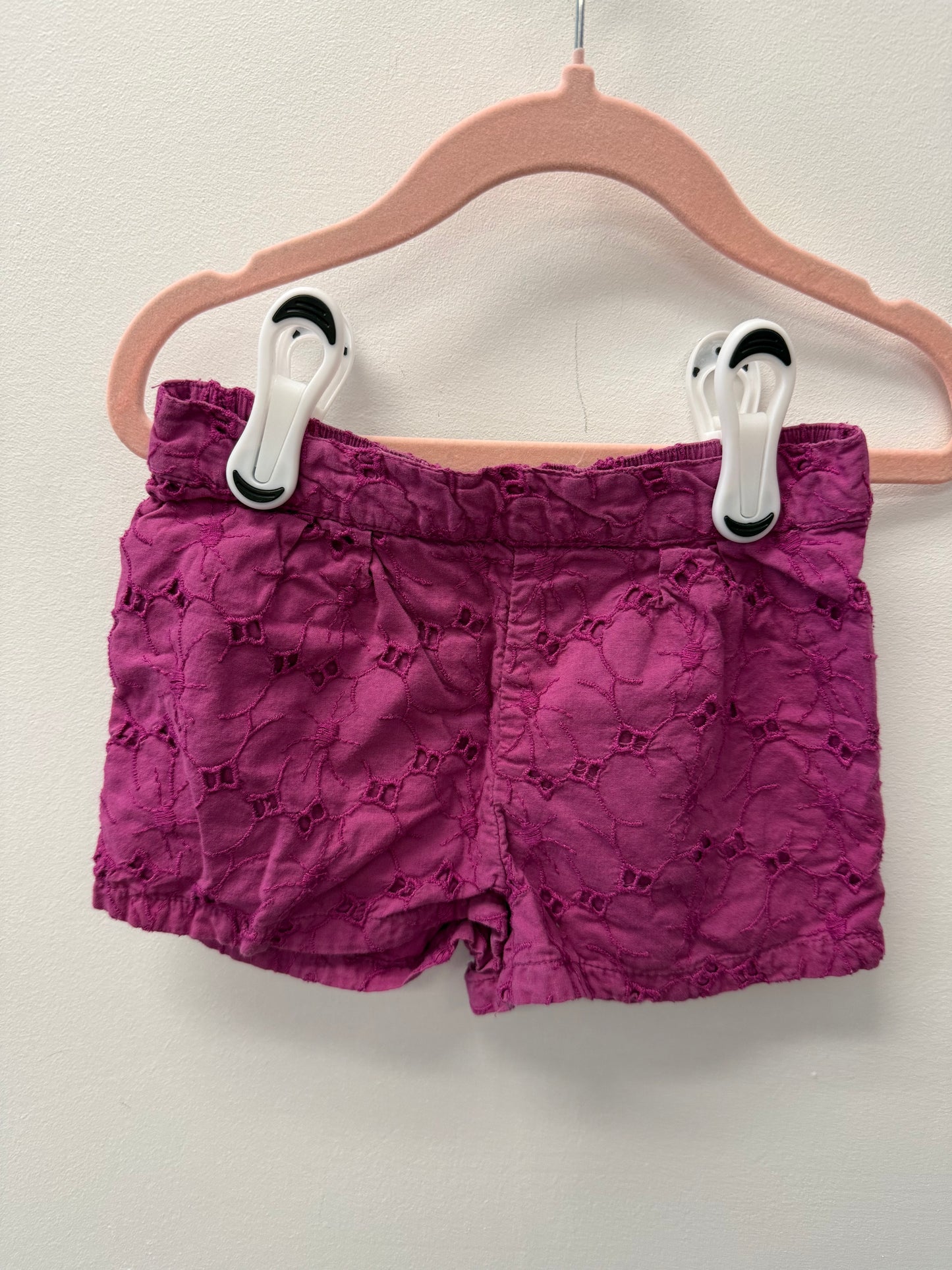 BABY GAP PURPLE SHORTS SIZE 18-24M