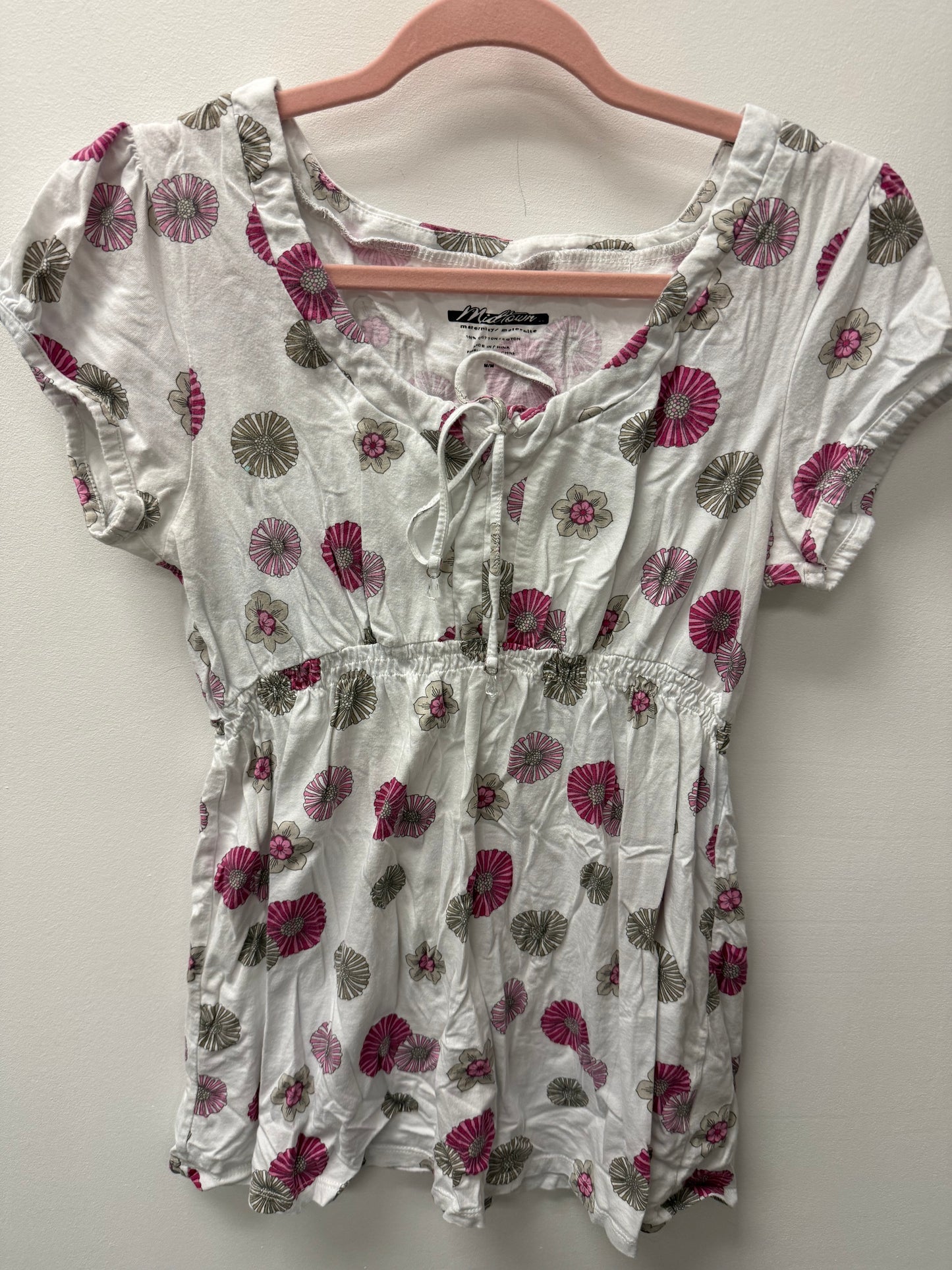 MIDTOWN MATERNITY FLORAL SHIRT SIZE MEDIUM