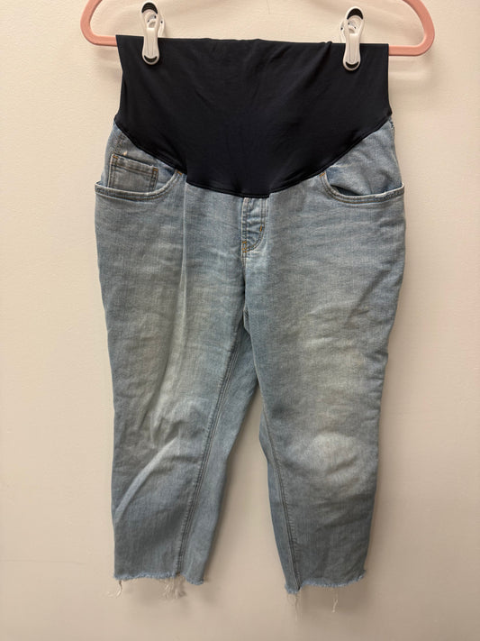OLD NAVY MATERNITY BOYFRIEND FIT JEANS SIZE 12 SHORT