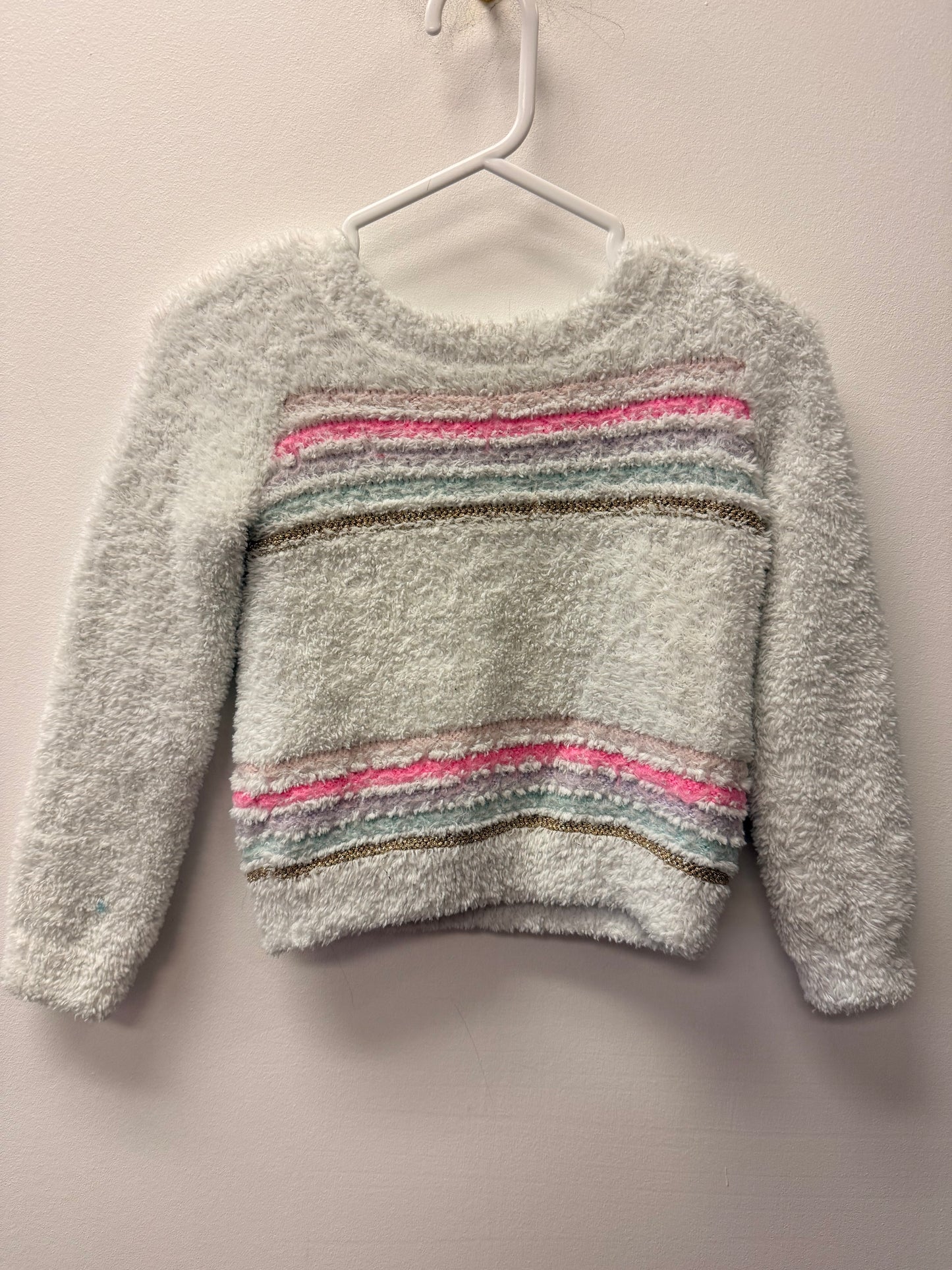 OSHKOSH FUZZY SWEATER SIZE 3T