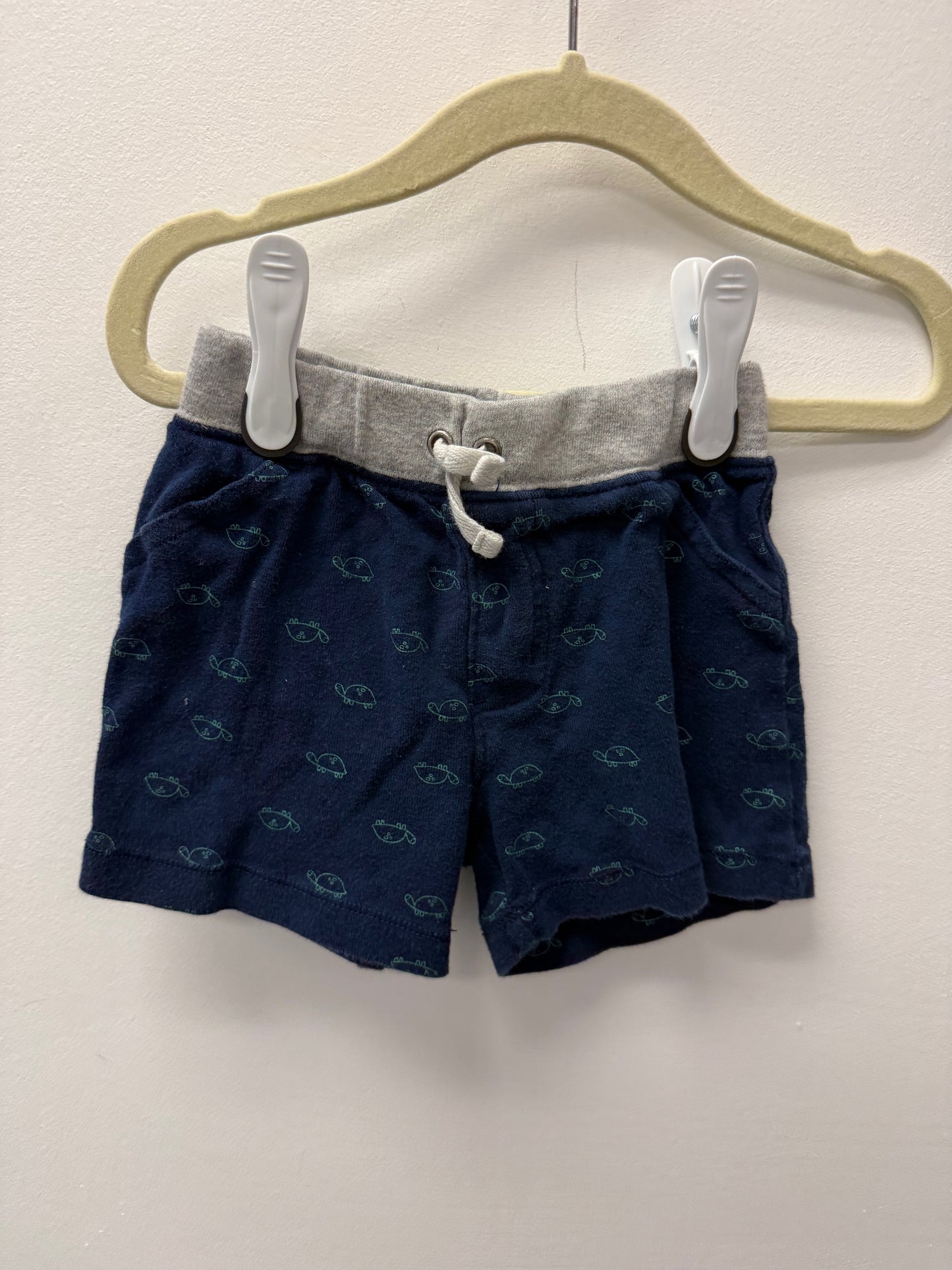 CARTERS TURTLE SHORTS SIZE 12M