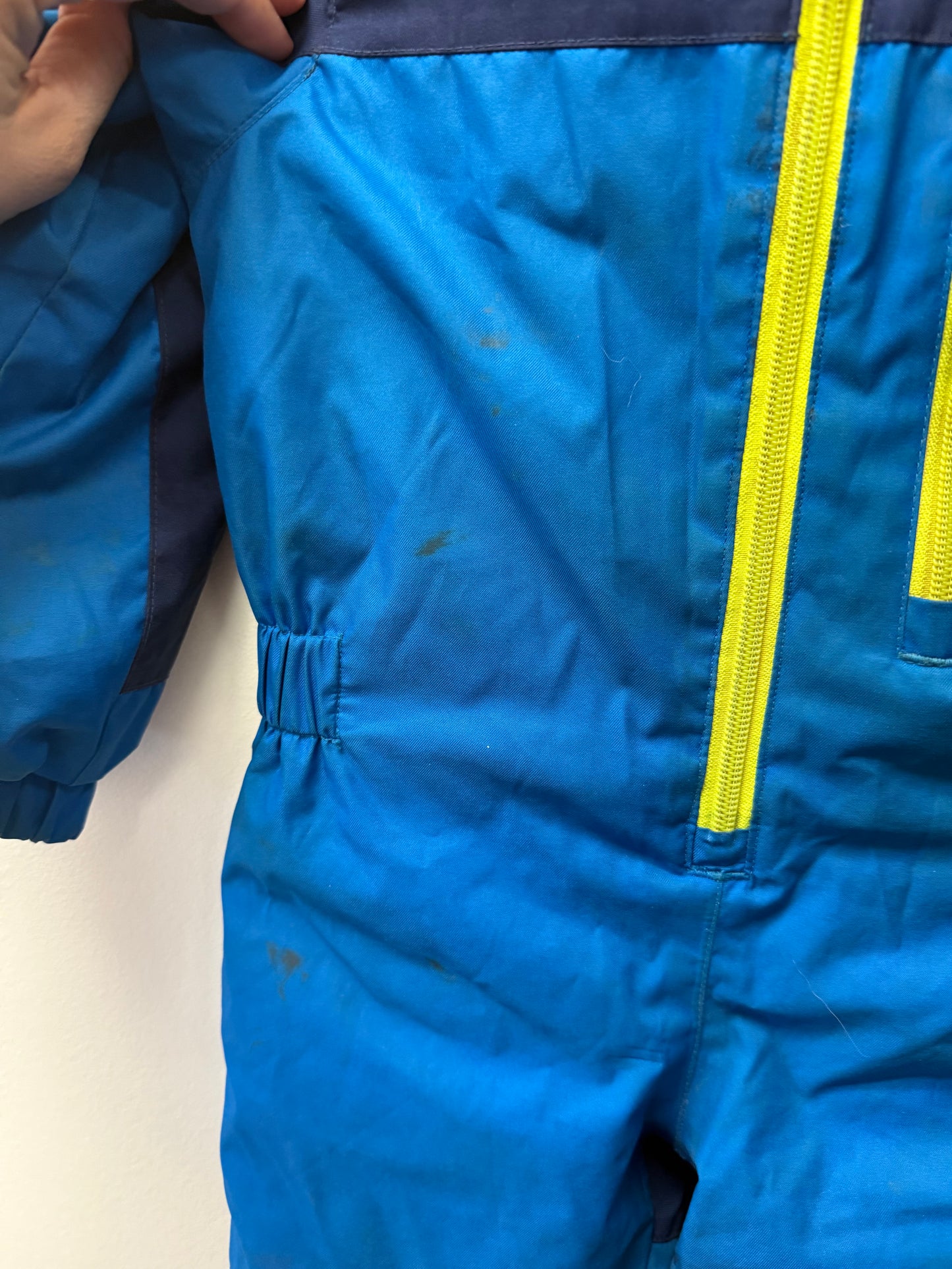 WEDZE ONE PIECE SNOWSUIT SIZE 3T