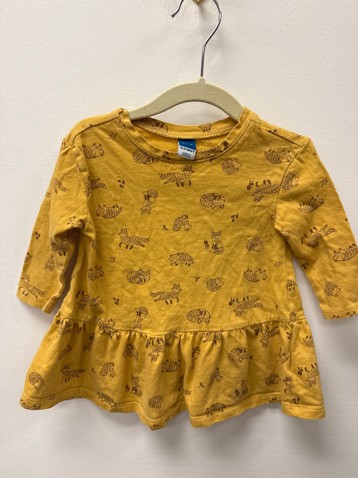 OLD NAVY FOX SHIRT SIZE 6-12M
