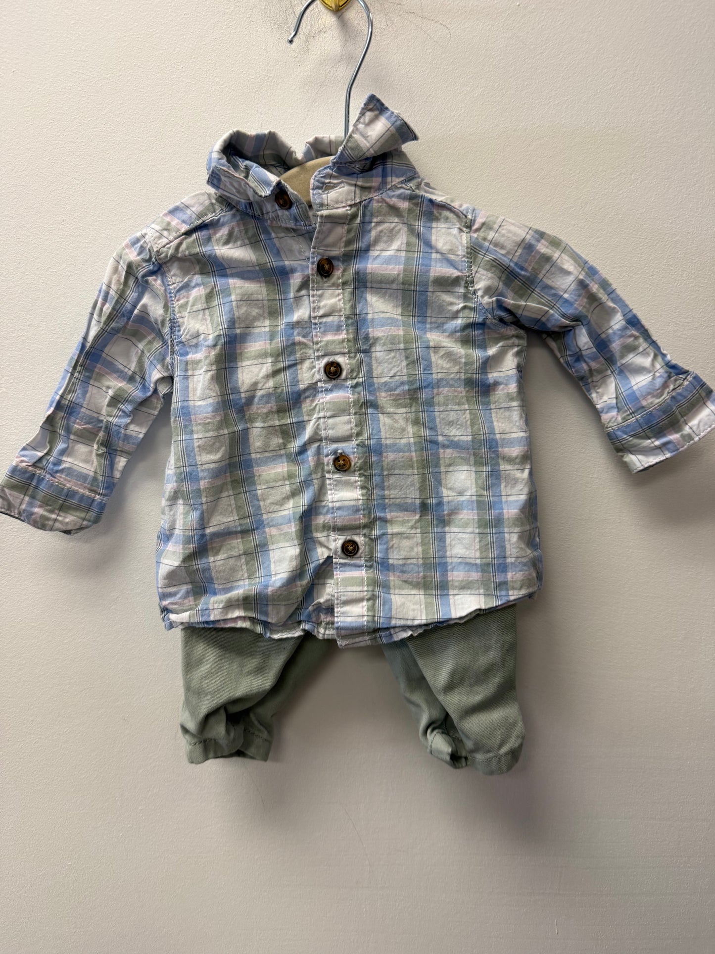 CARTERS 2 PIECE OUTFIT SIZE 0-3M