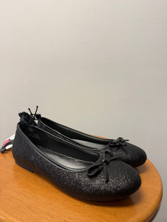 NEW WITH TAGS GEORGE FLATS SIZE 3