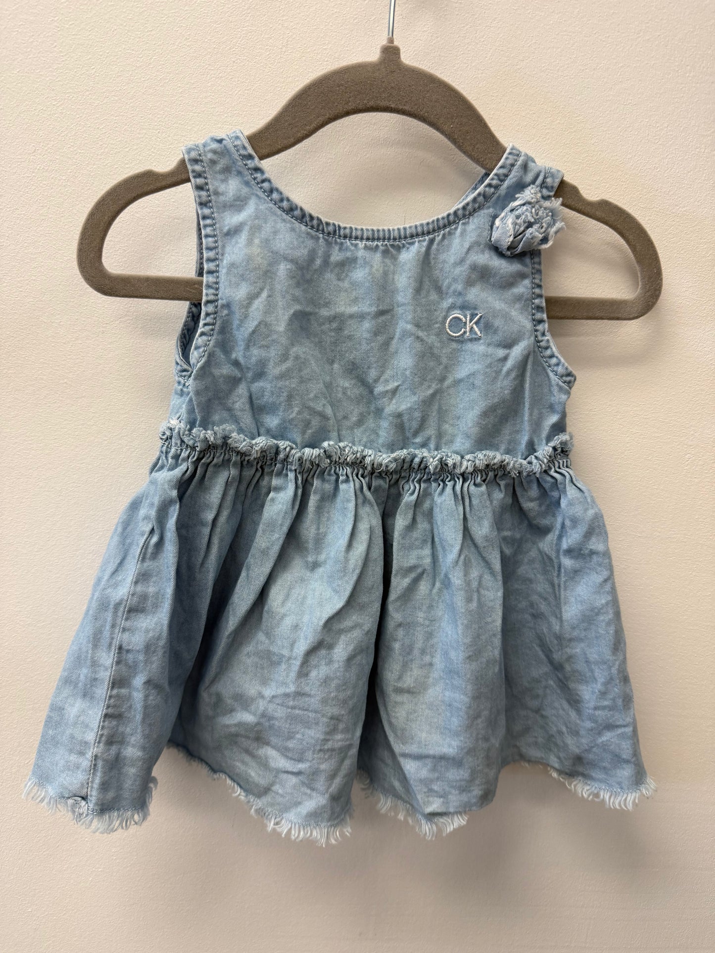 CALVIN KLEIN DRESS SIZE 12M
