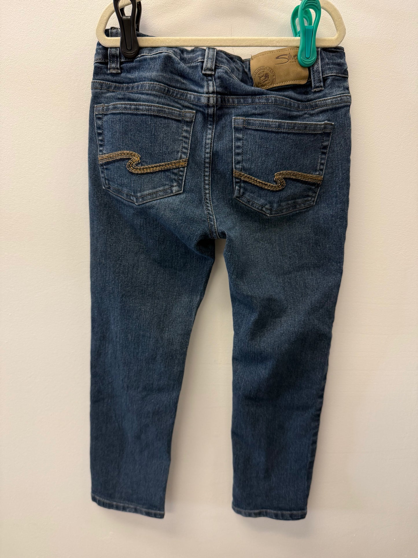 SILVER JEANS SIZE 6
