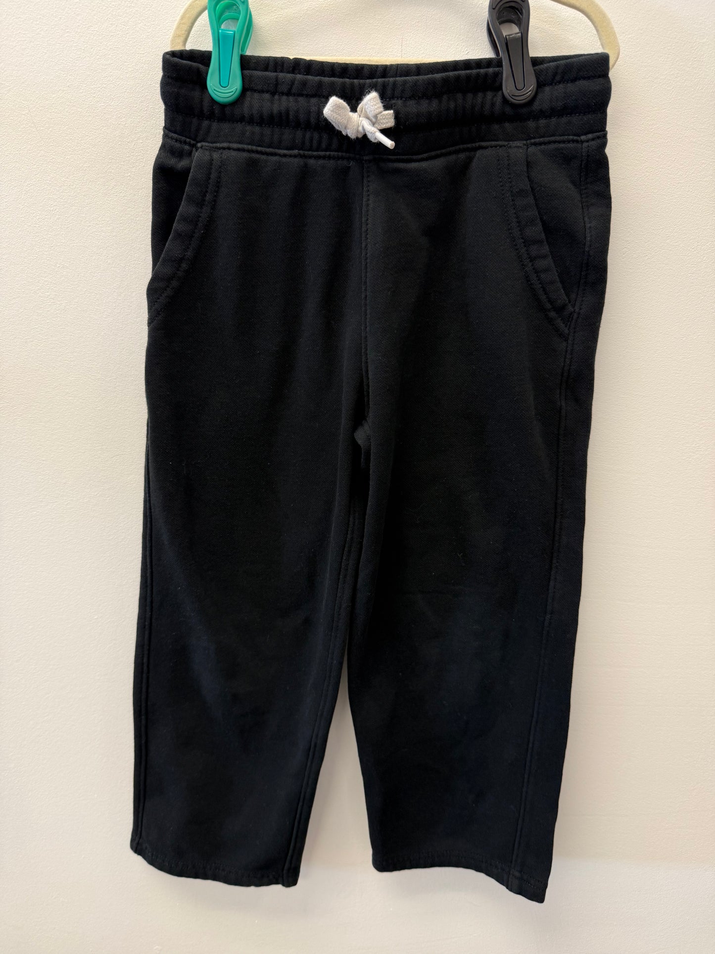 OLD NAVY BLACK SWEATPANTS SIZE 6-7