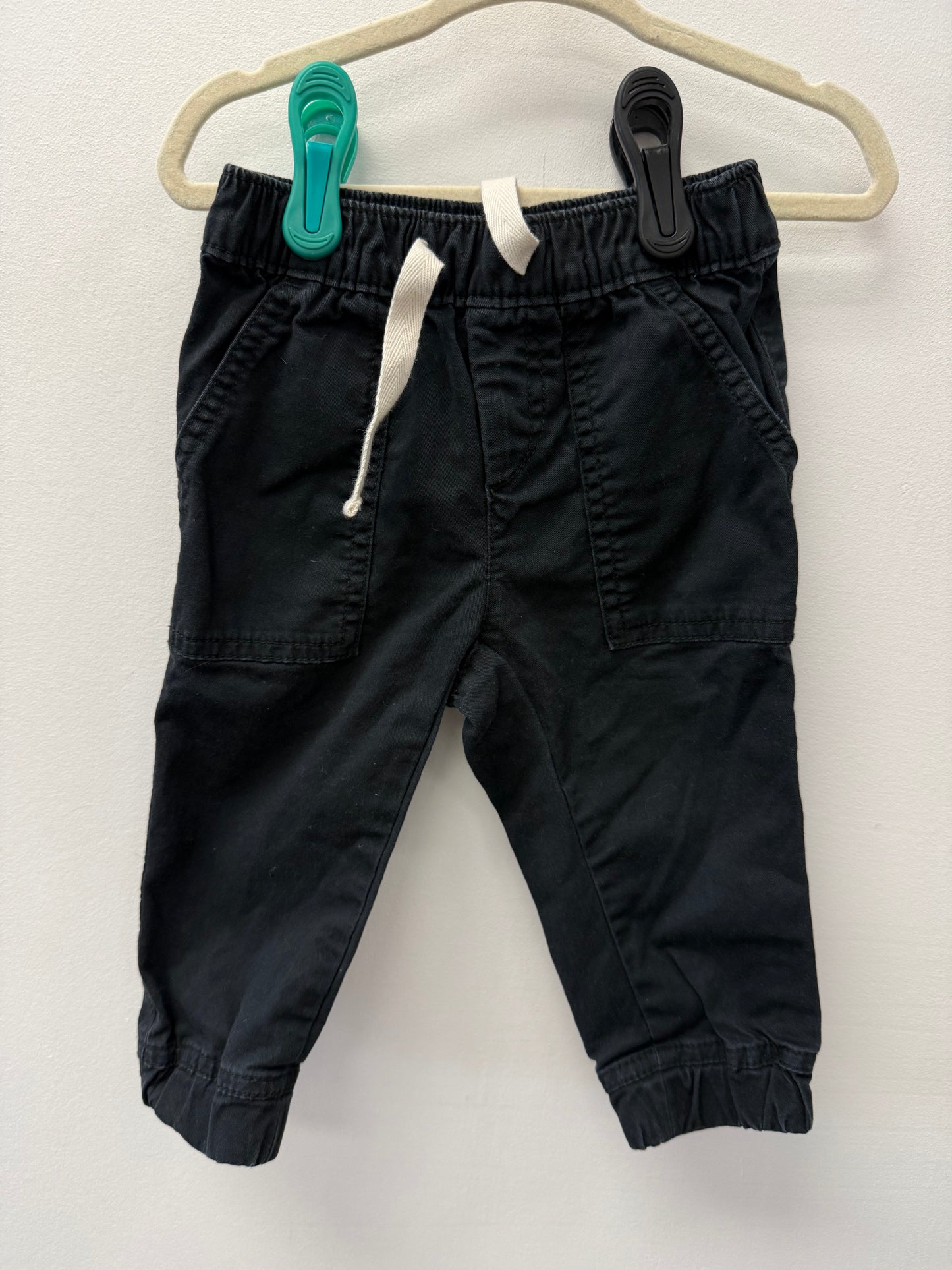 BABY GAP DRAW STRING PANTS SIZE 12-18M