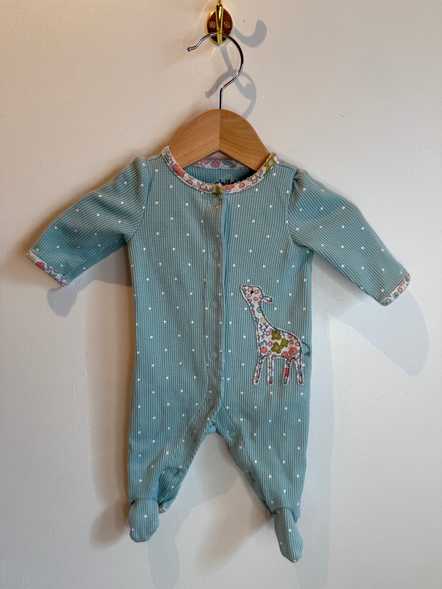 CARTERS POLKA DOT SLEEPER NEWBORN
