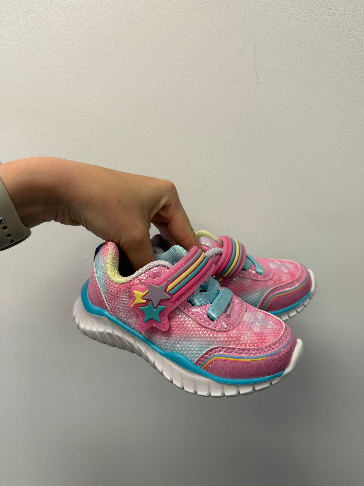 NEW TRX RUNNERS SIZE 7
