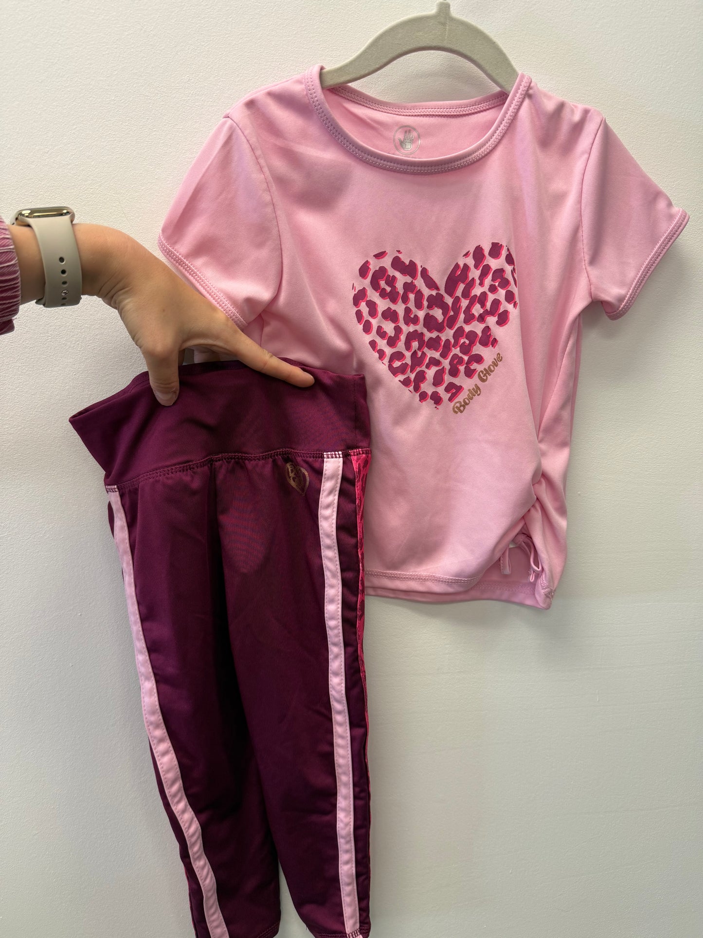 4 PIECE BODY GLOVE OUTFIT SIZE 4T