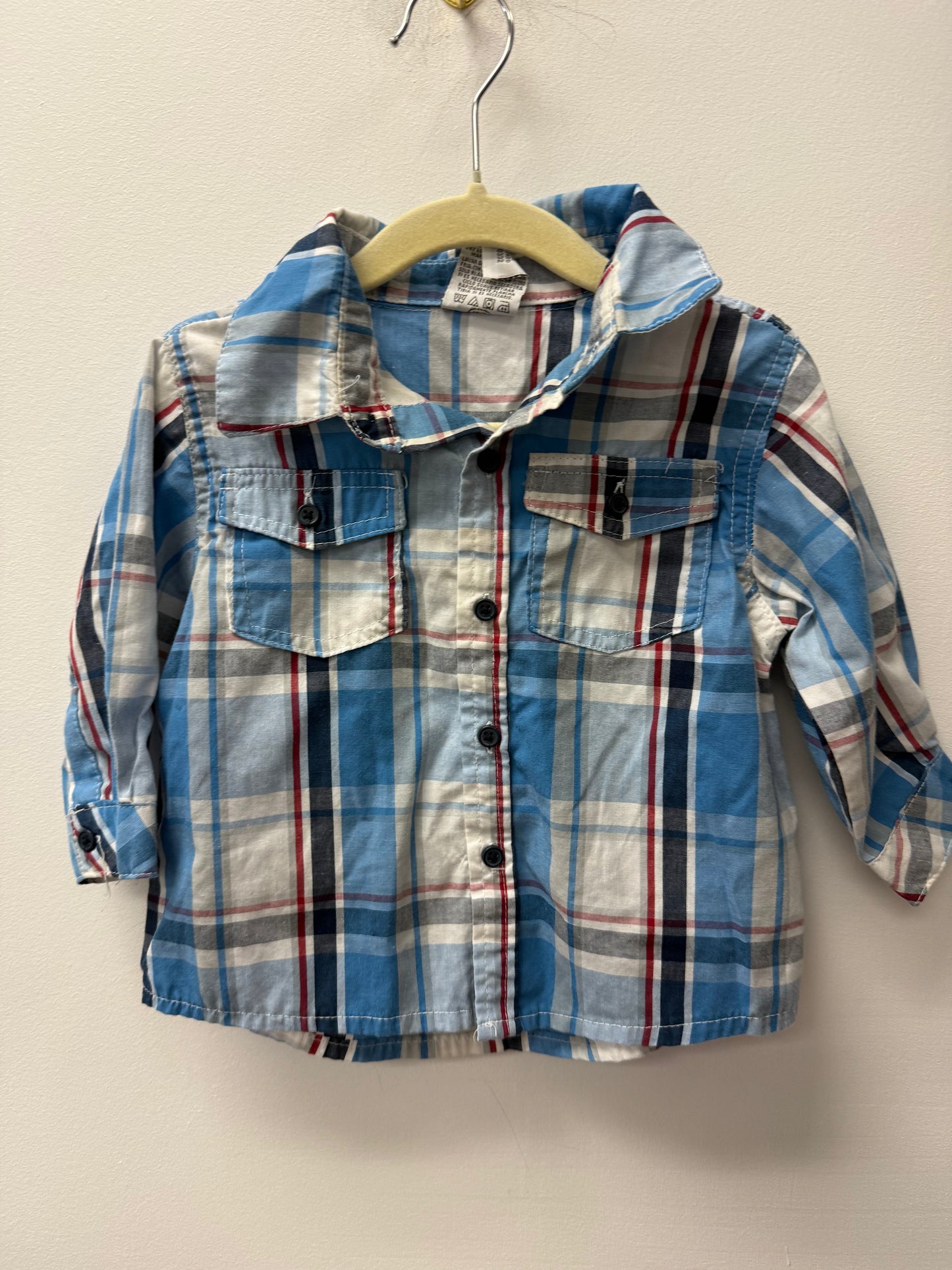 BLUE PLAID BUTTON UP SIZE 18M