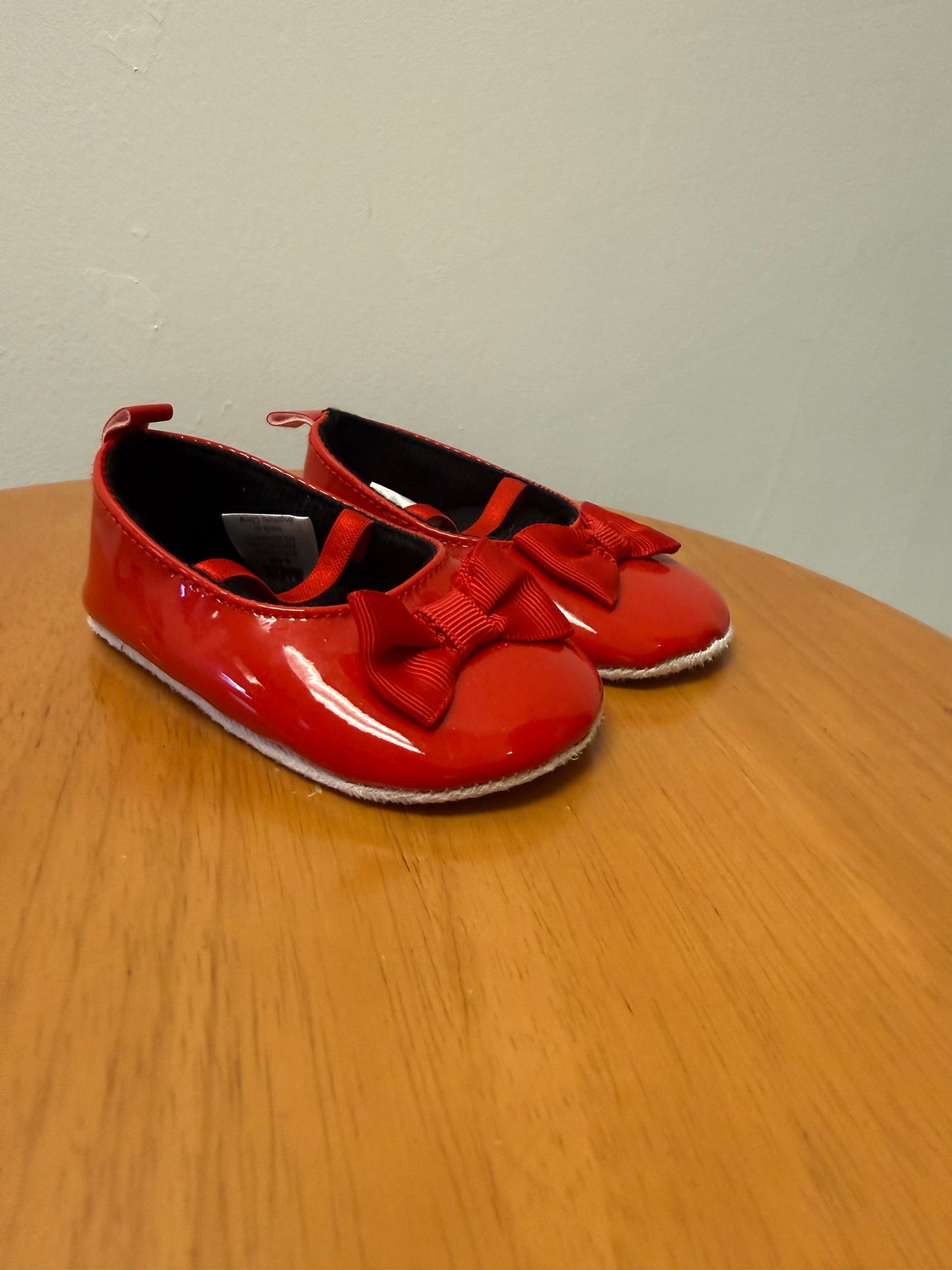 RED FLATS SIZE 0-6M