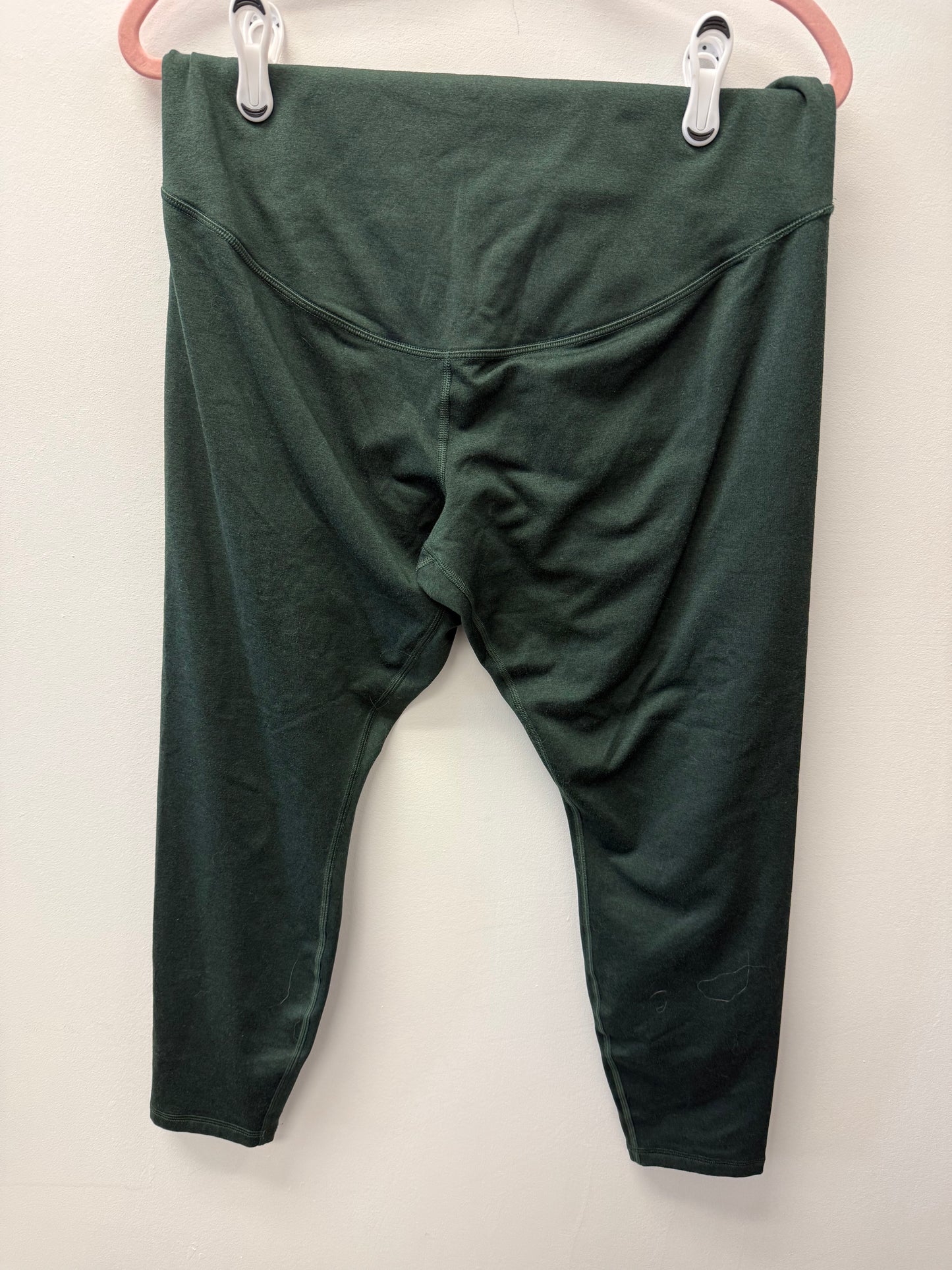 OLD NAVY MATERNITY CLOUD COMFY LEGGINGS SIZE LARGE