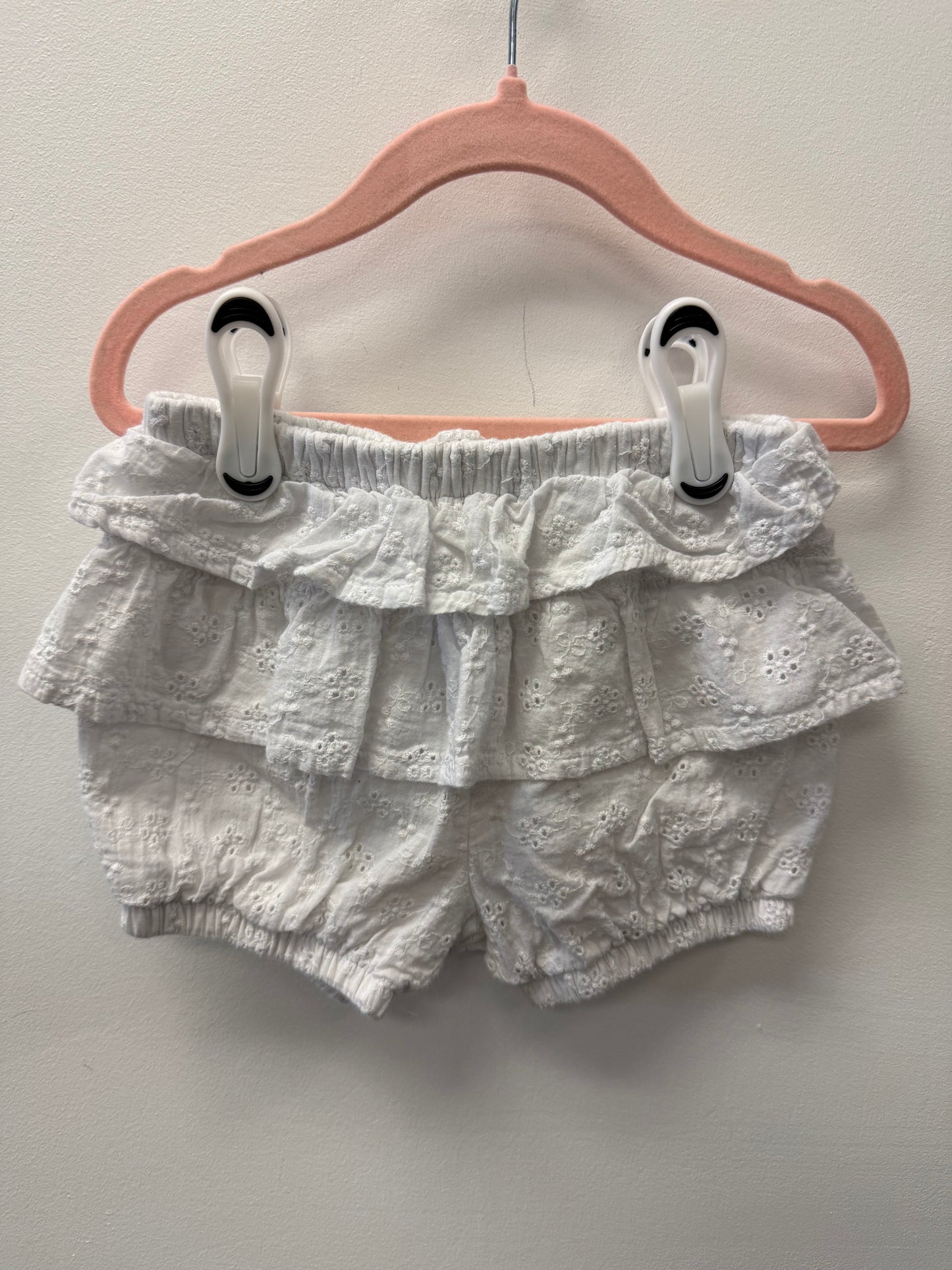 GEORGE WHITE LACE SHORTS SIZE 12-18M