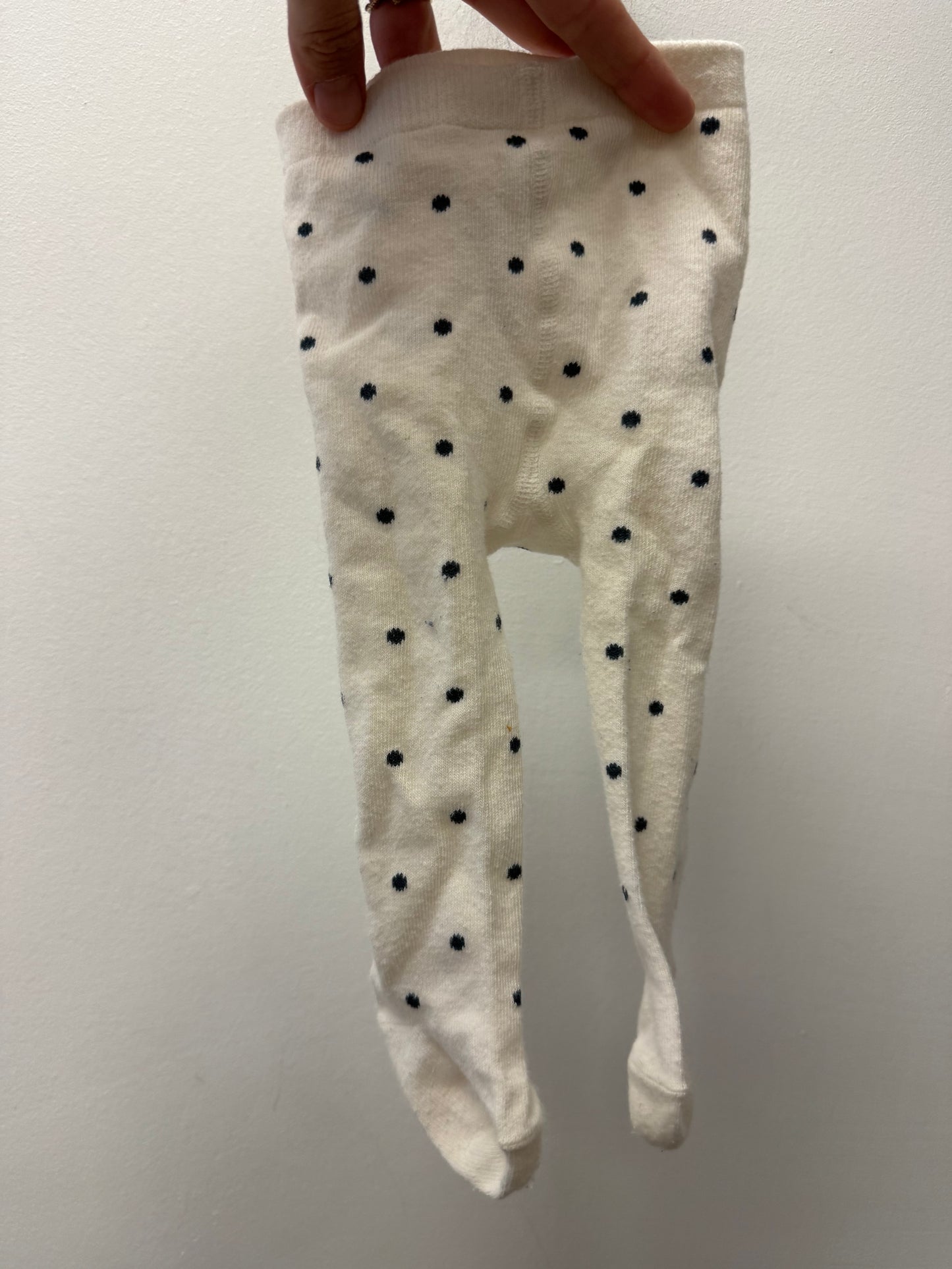 CARTERS POLKA DOT TIGHTS SIZE 3-6M