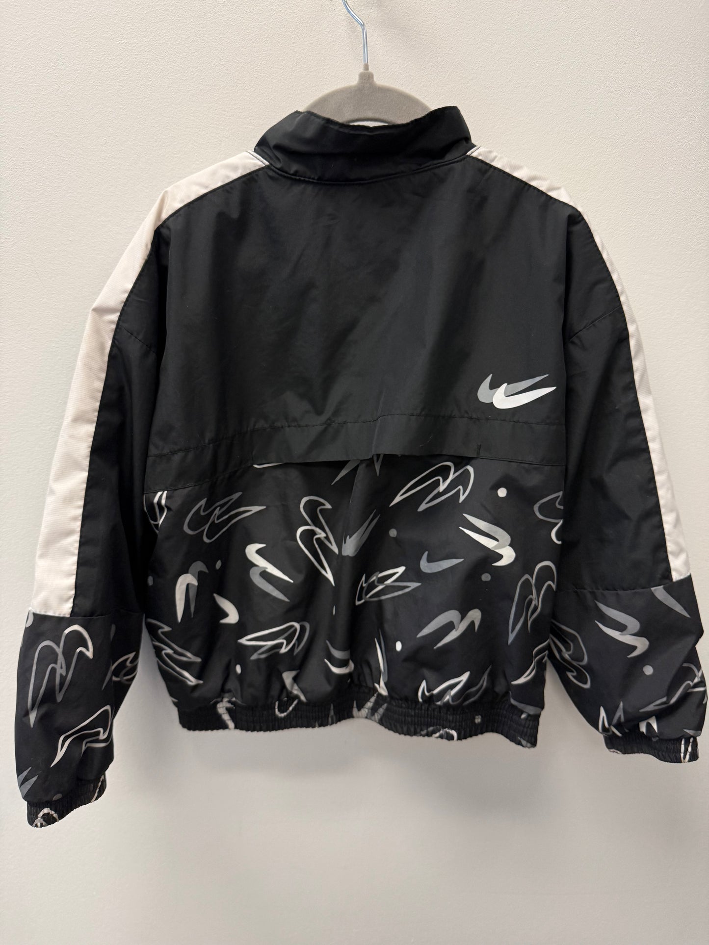 NIKE RAIN COAT SIZE 4T