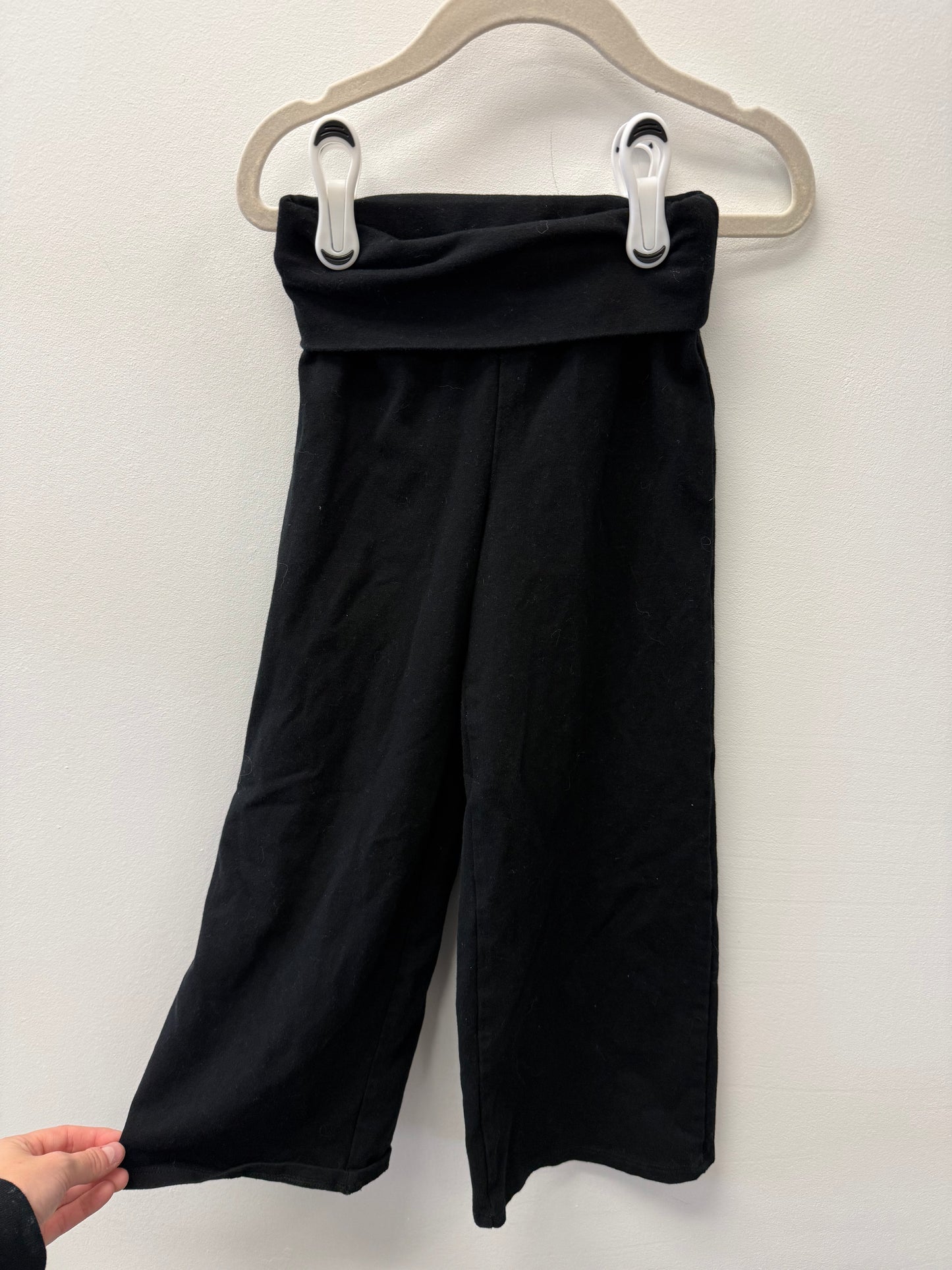 OLD NAVY FLARE PANTS SIZE 5