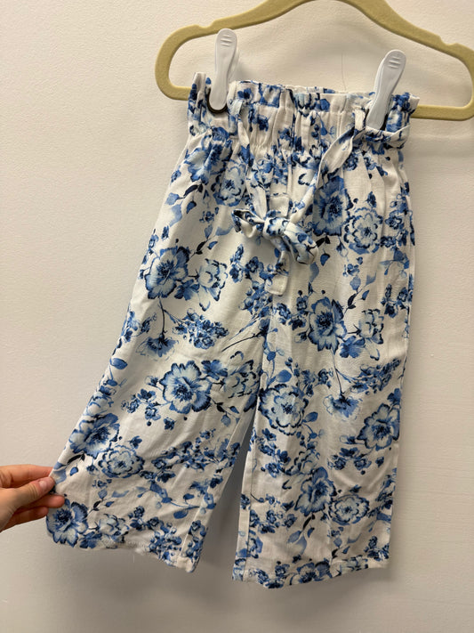 NWOT GEORGE BLUE FLORAL FLARE PANTS SIZE 2T