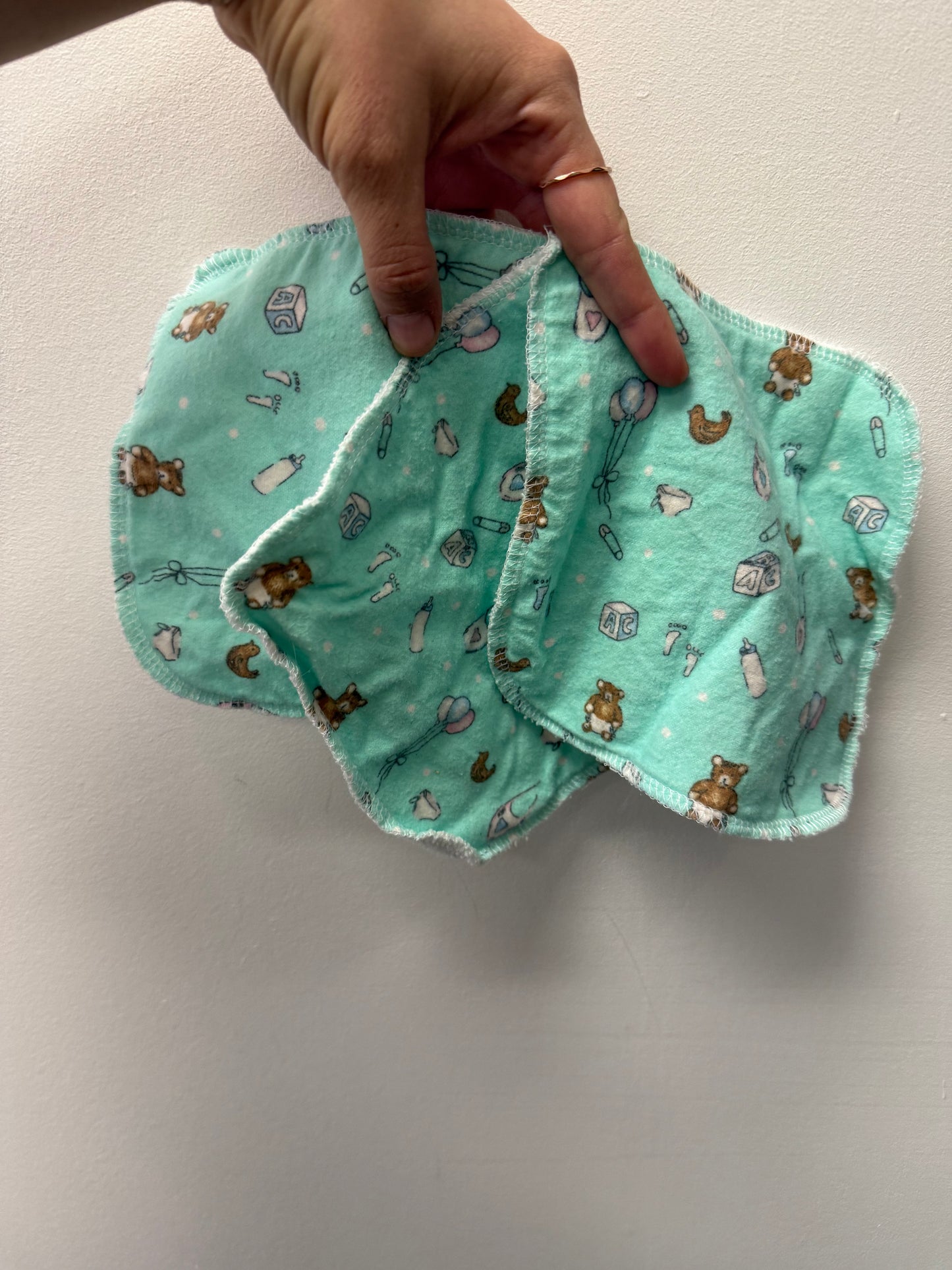 3 PACK OF TEDDY BEAR WASH CLOTHS