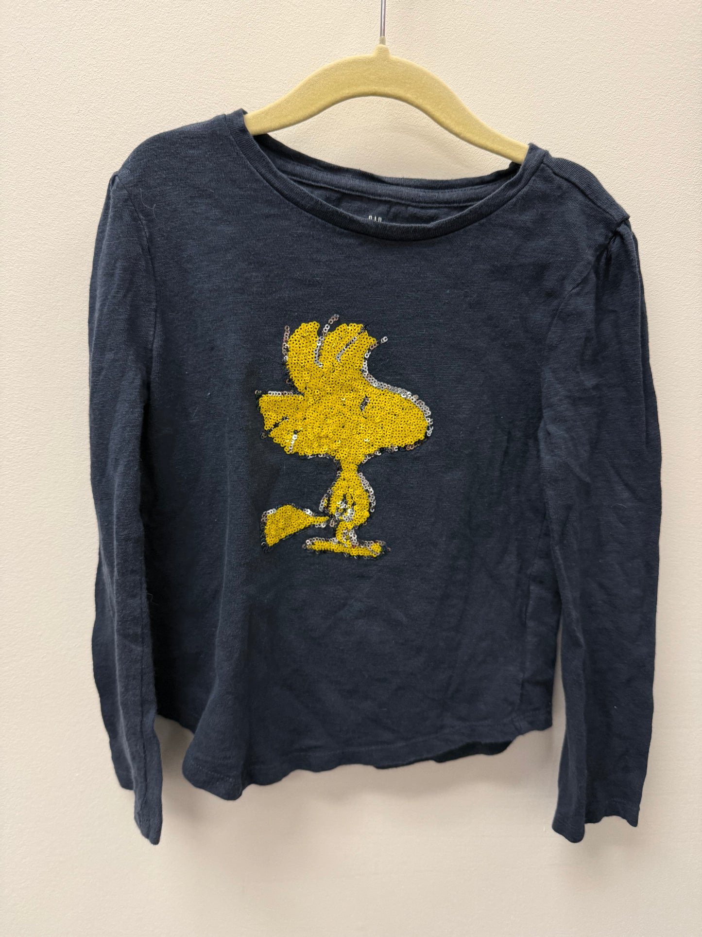 GAP PEANUTS SHIRT SIZE 6-7