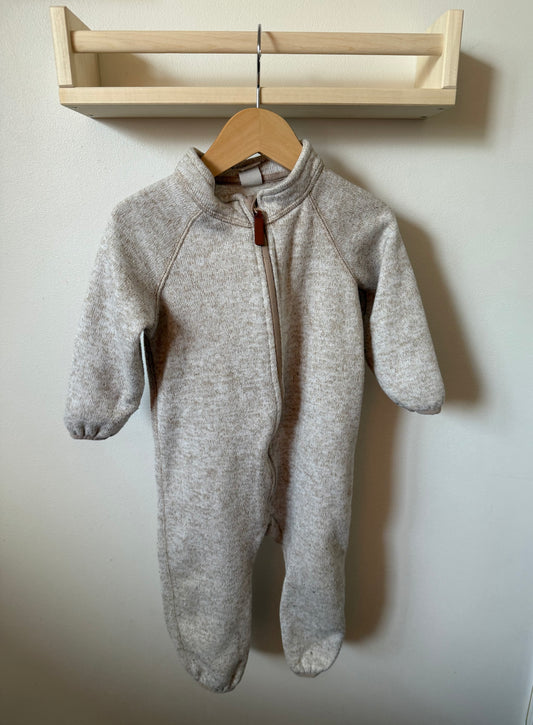 H&M BEIGE BUNTING SUIT 12-18M