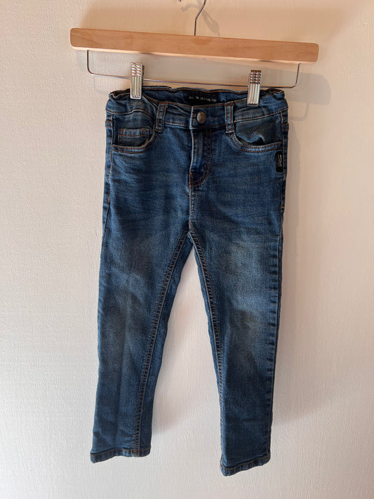 SILVER JEANS SIZE 4