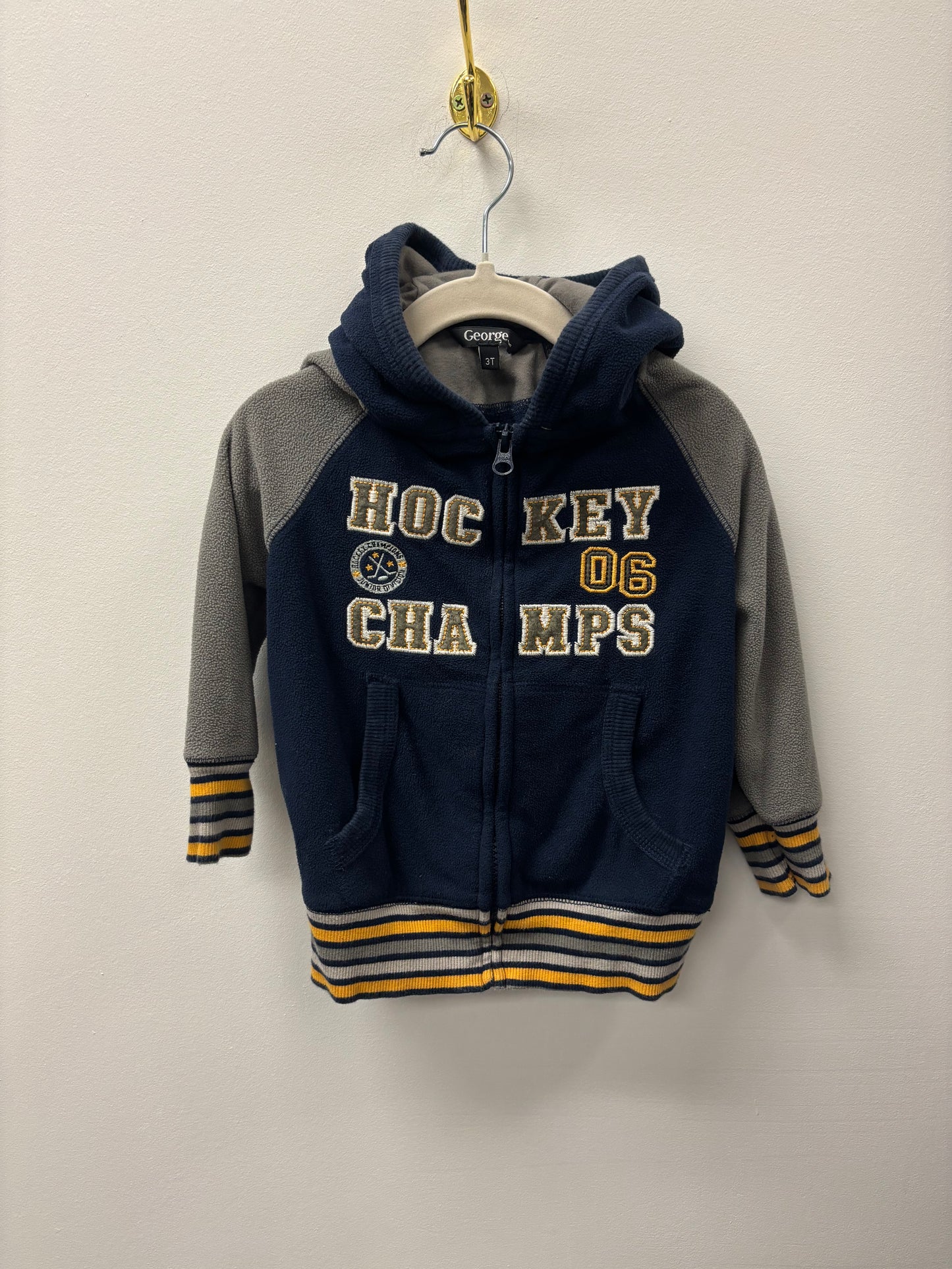 GEORGE FLEECE HOCKEY SWEATER SIZE 3T