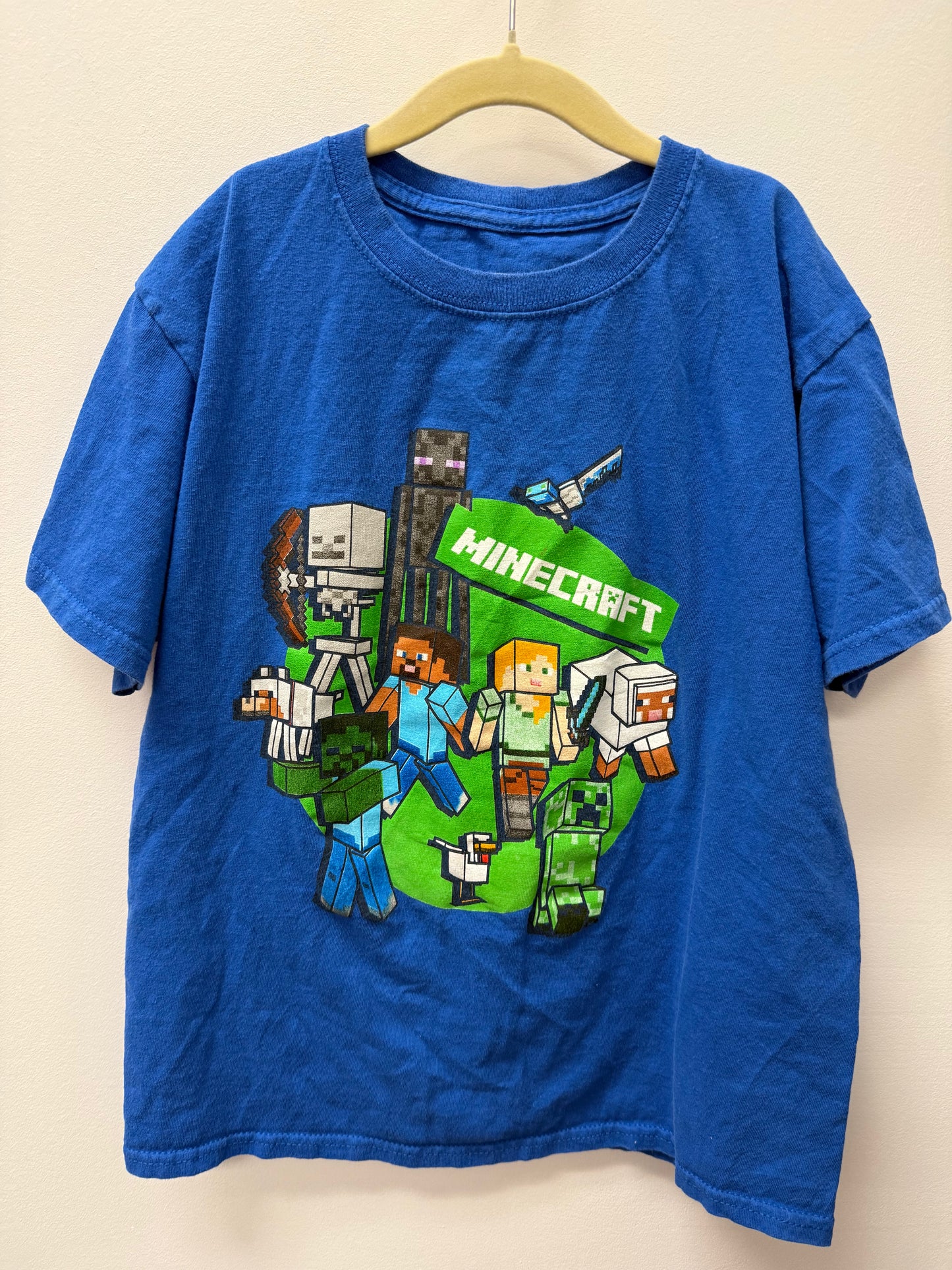MINECRAFT SHIRT SIZE 7-8