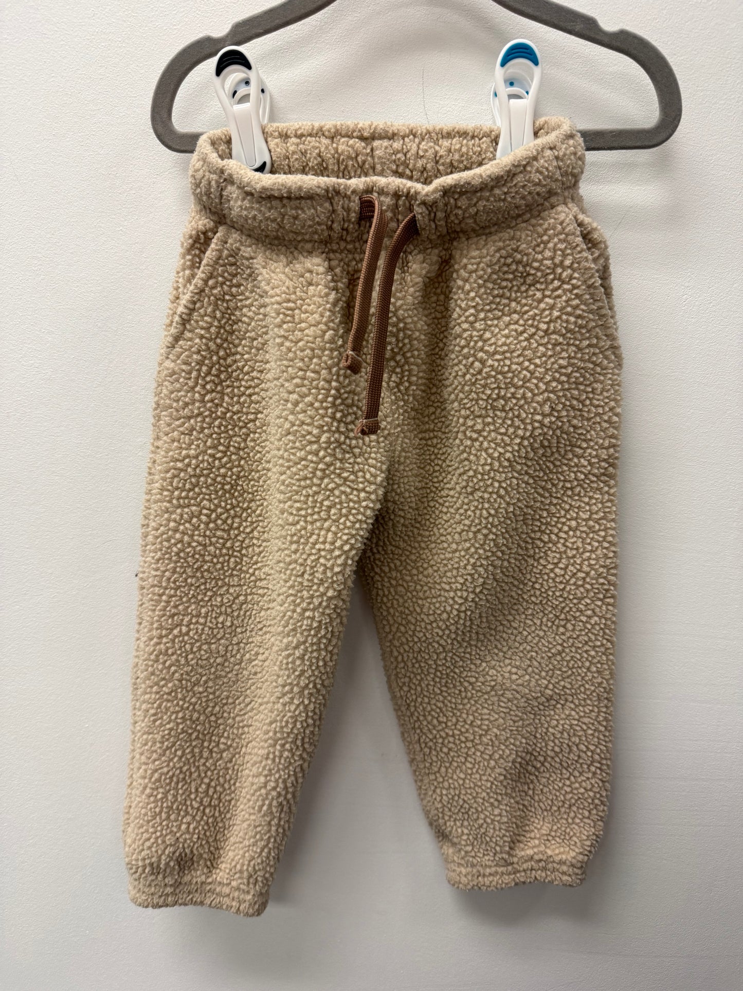 OSHKOSH SHERPA PANTS SIZE 3T