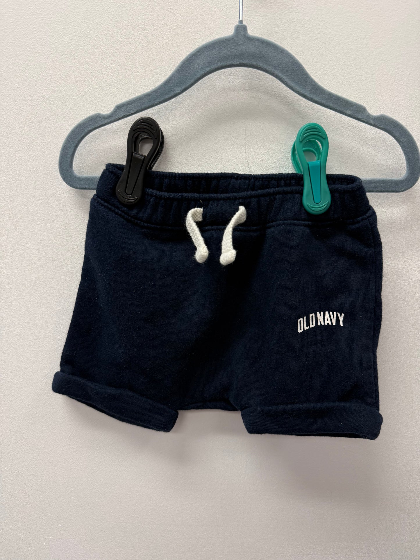 OLD NAVY LOGO SHORTS SIZE 12-18M