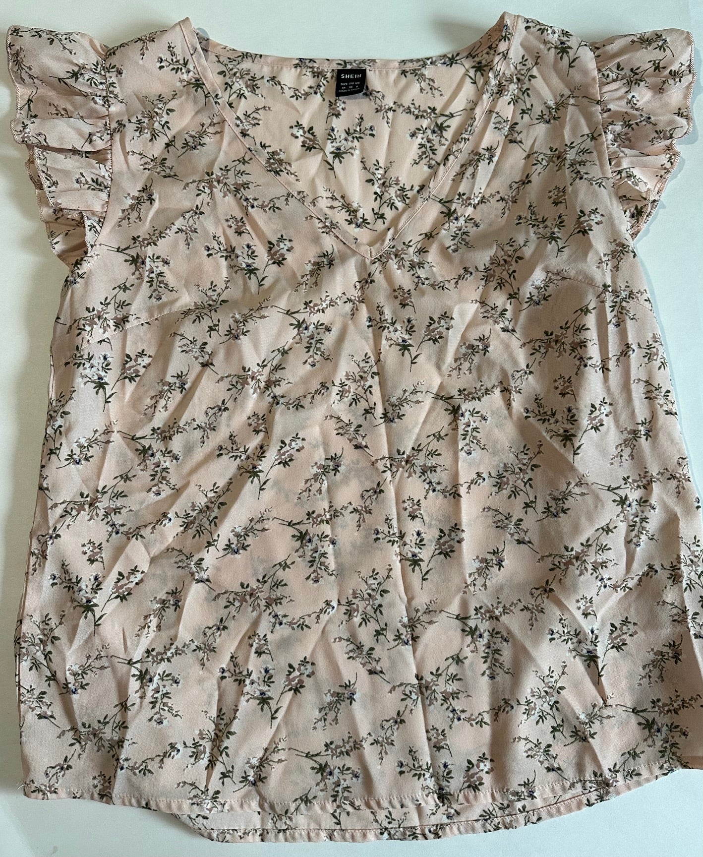 *Adult* Shein, Pink Flowery Top - Size Medium