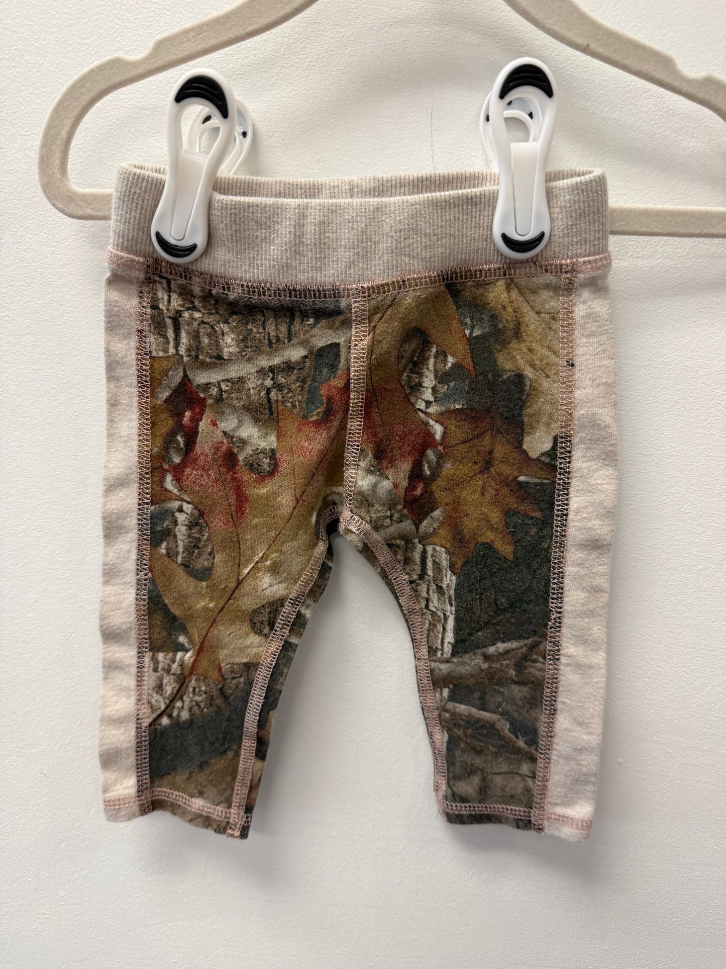 BASS PRO SHOP PINK CAMO PANTS SIZE 3M