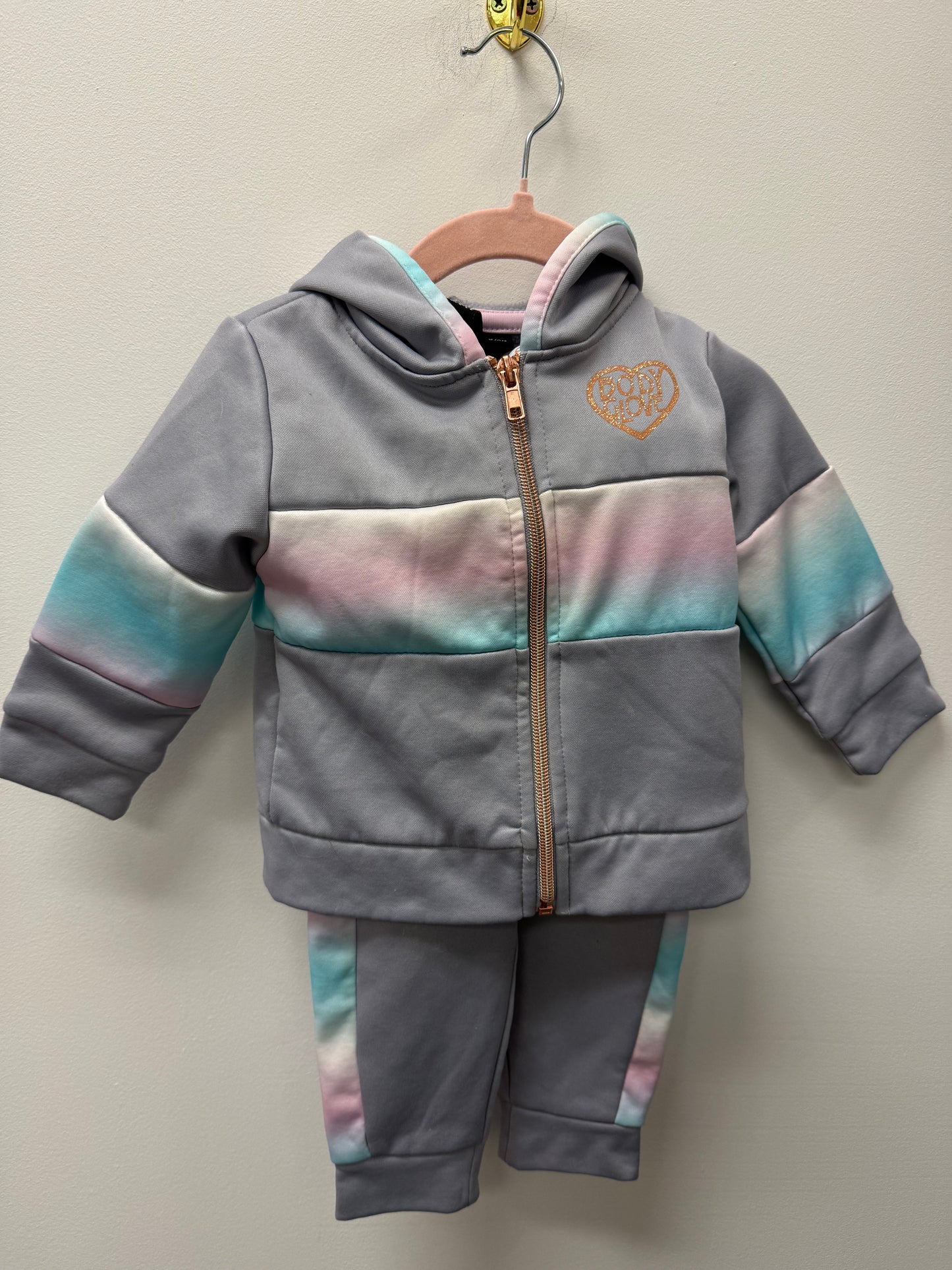 BODY GLOVE TRACKSUIT SIZE 12M