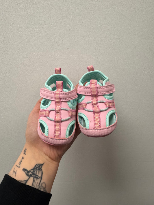 JOE FRESH SANDELS SIZE 2