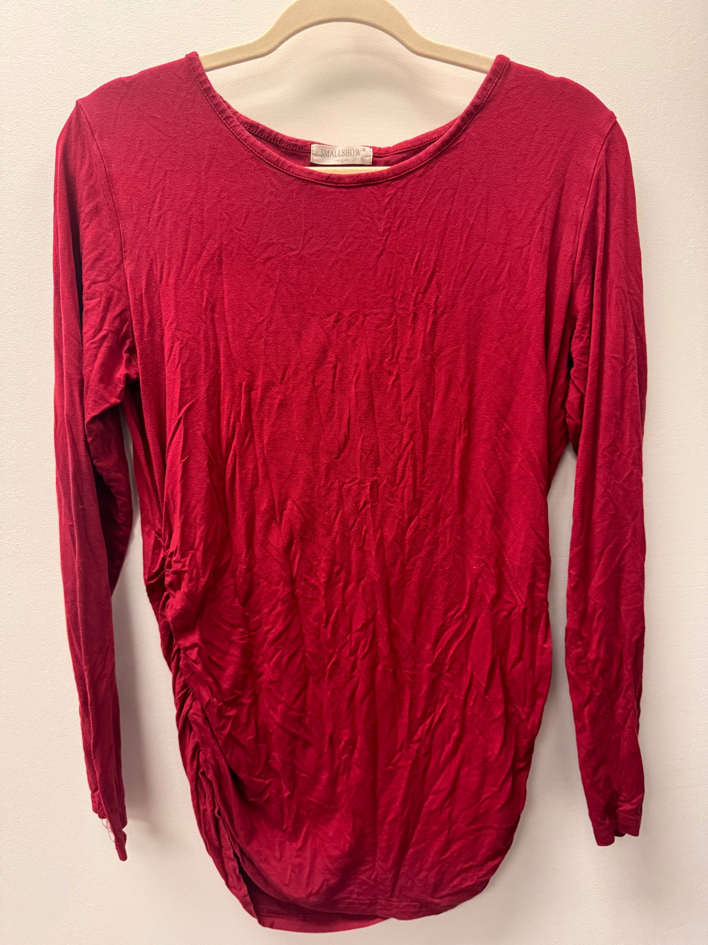 SMALLSHOW RED MATERNITY SHIRT SIZE LARGE