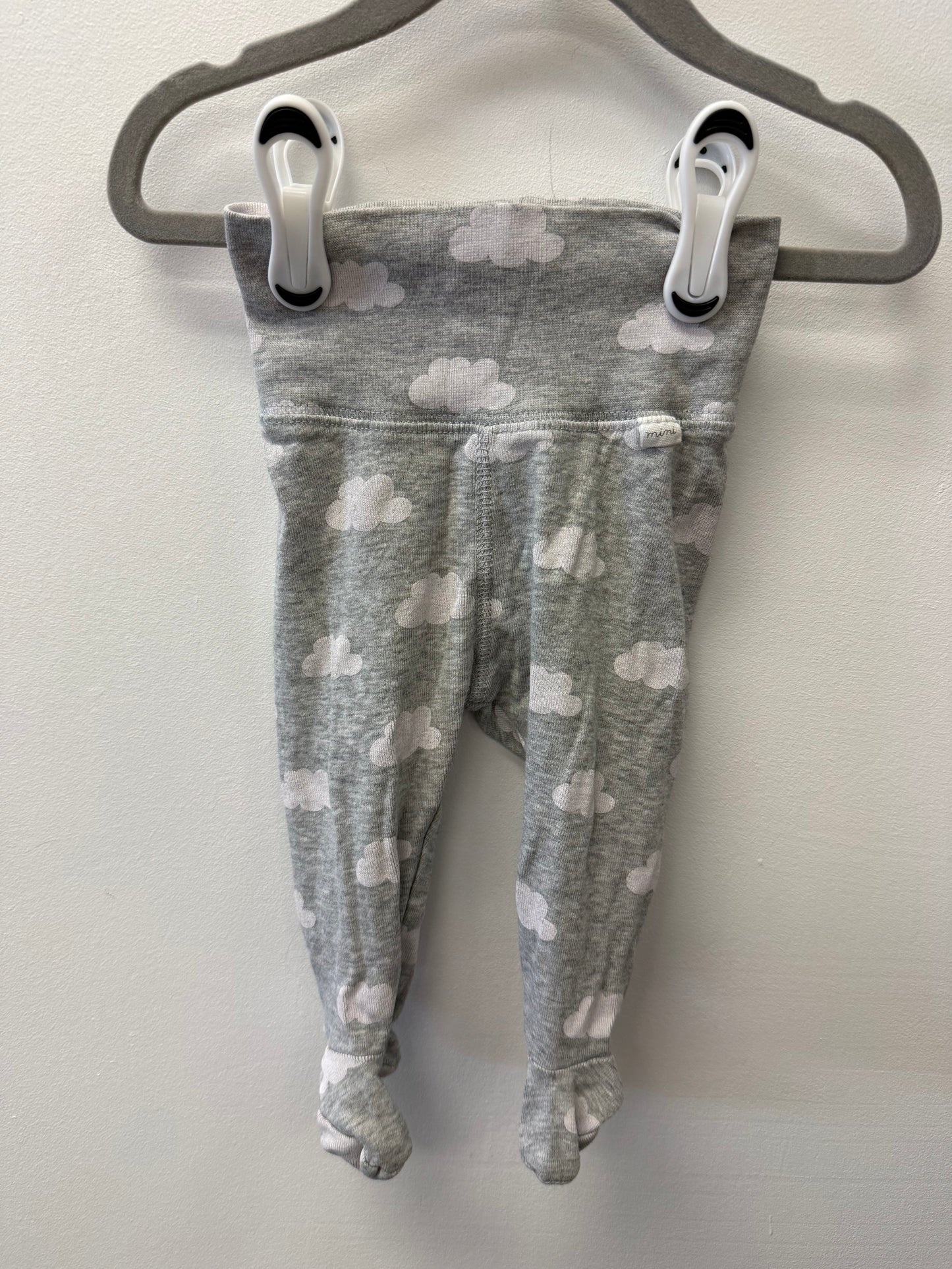 H&M FOOTED CLOUD PANTS SIZE 2-4M