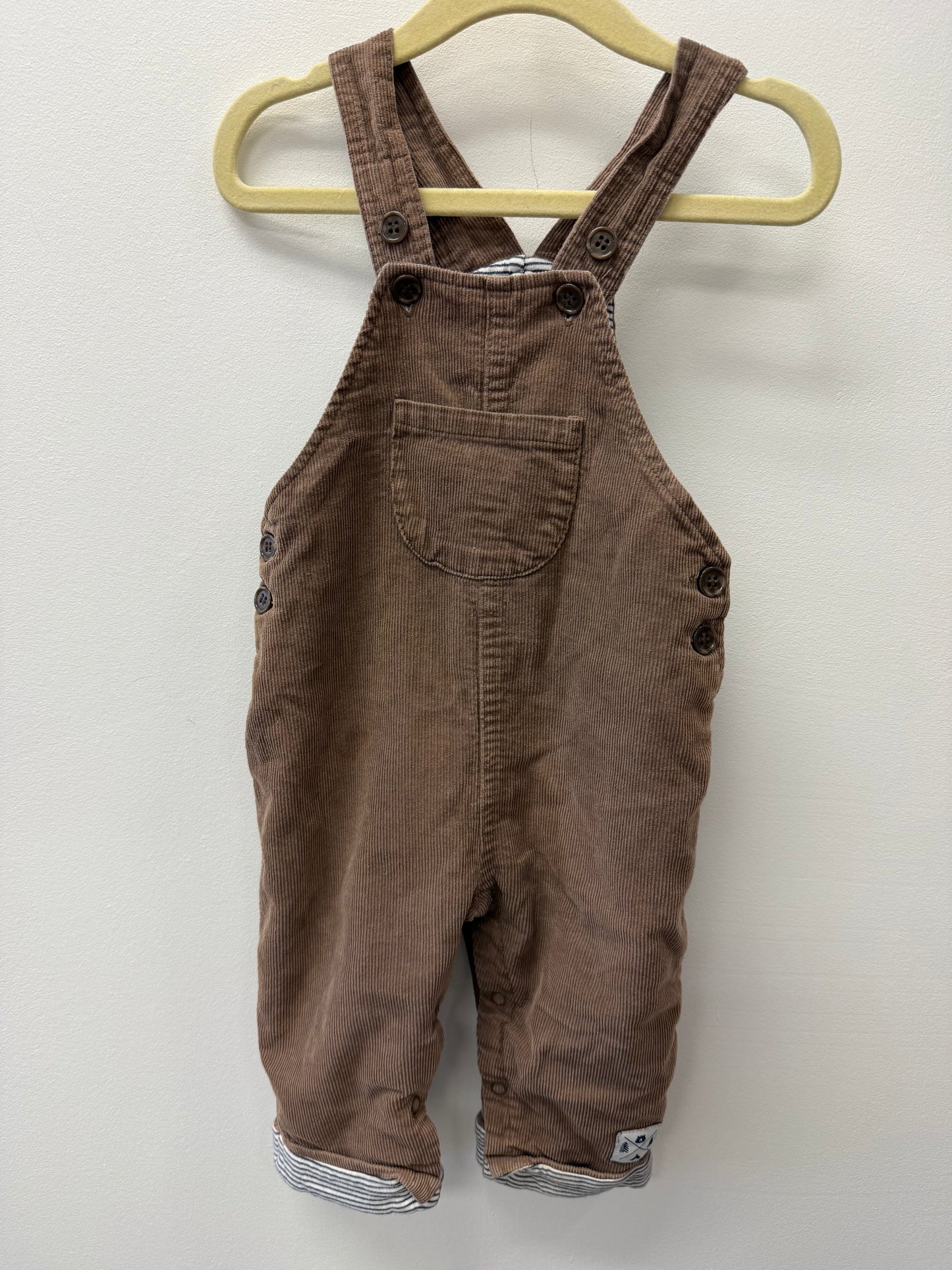 TEENY WEENY COURDAROY OVERALLS SIZE 6-9M