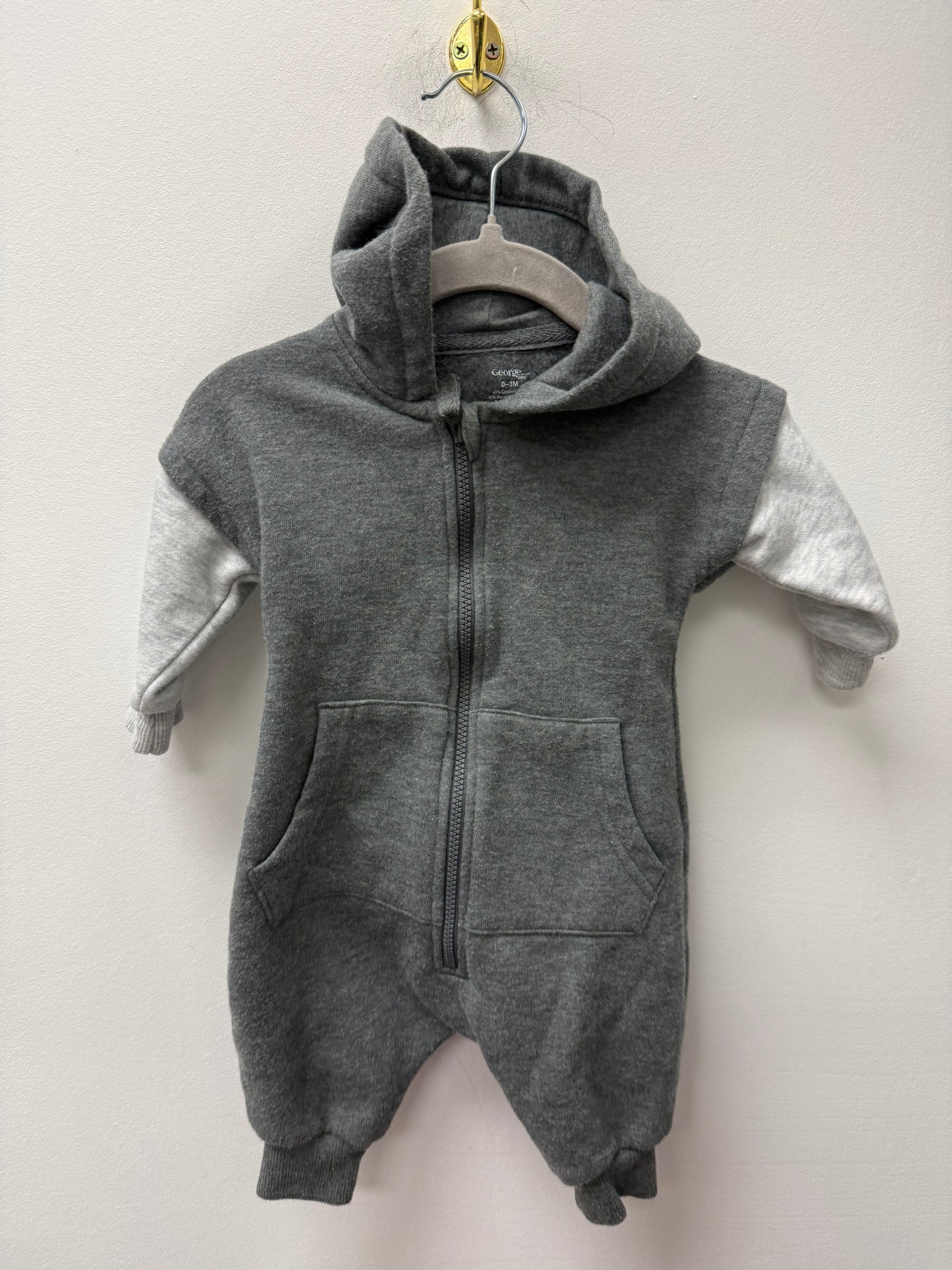 GEORGE GREY HOODED ONE PIECE SIZE 0-3M