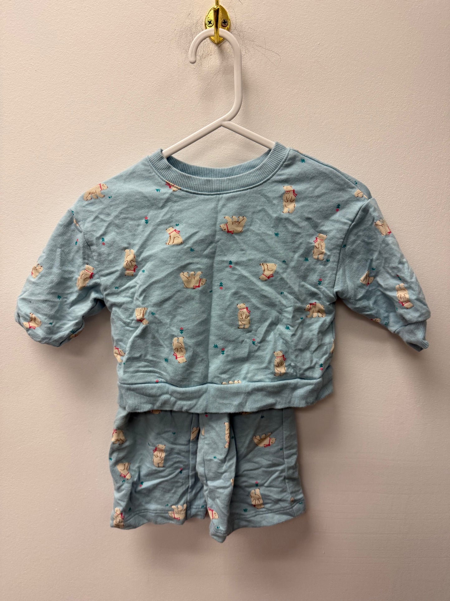 CARTERS POLAR BEAR OUTFIT SIZE 12M