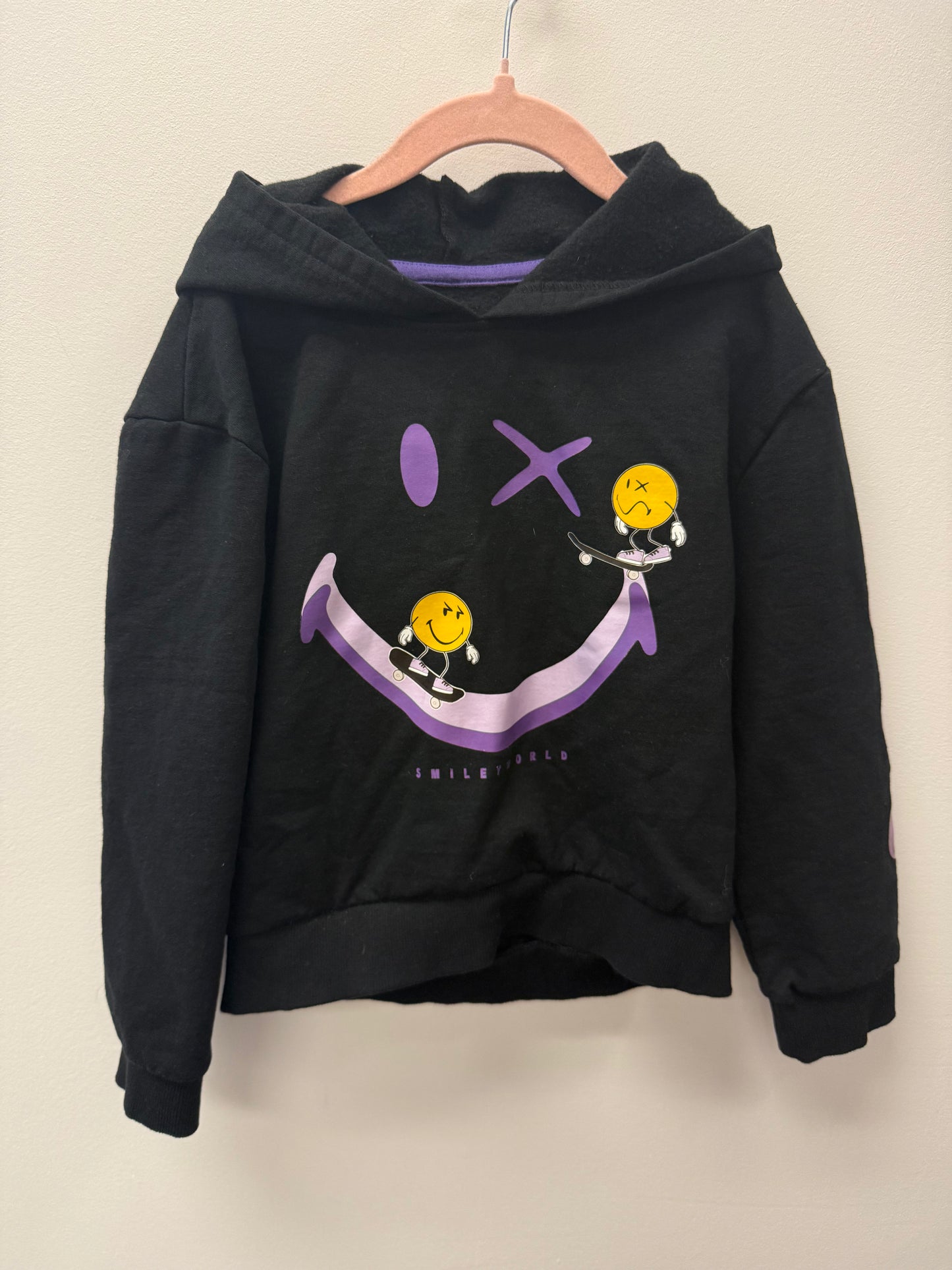 SMILEY WORLD HOODIE SIZE 6