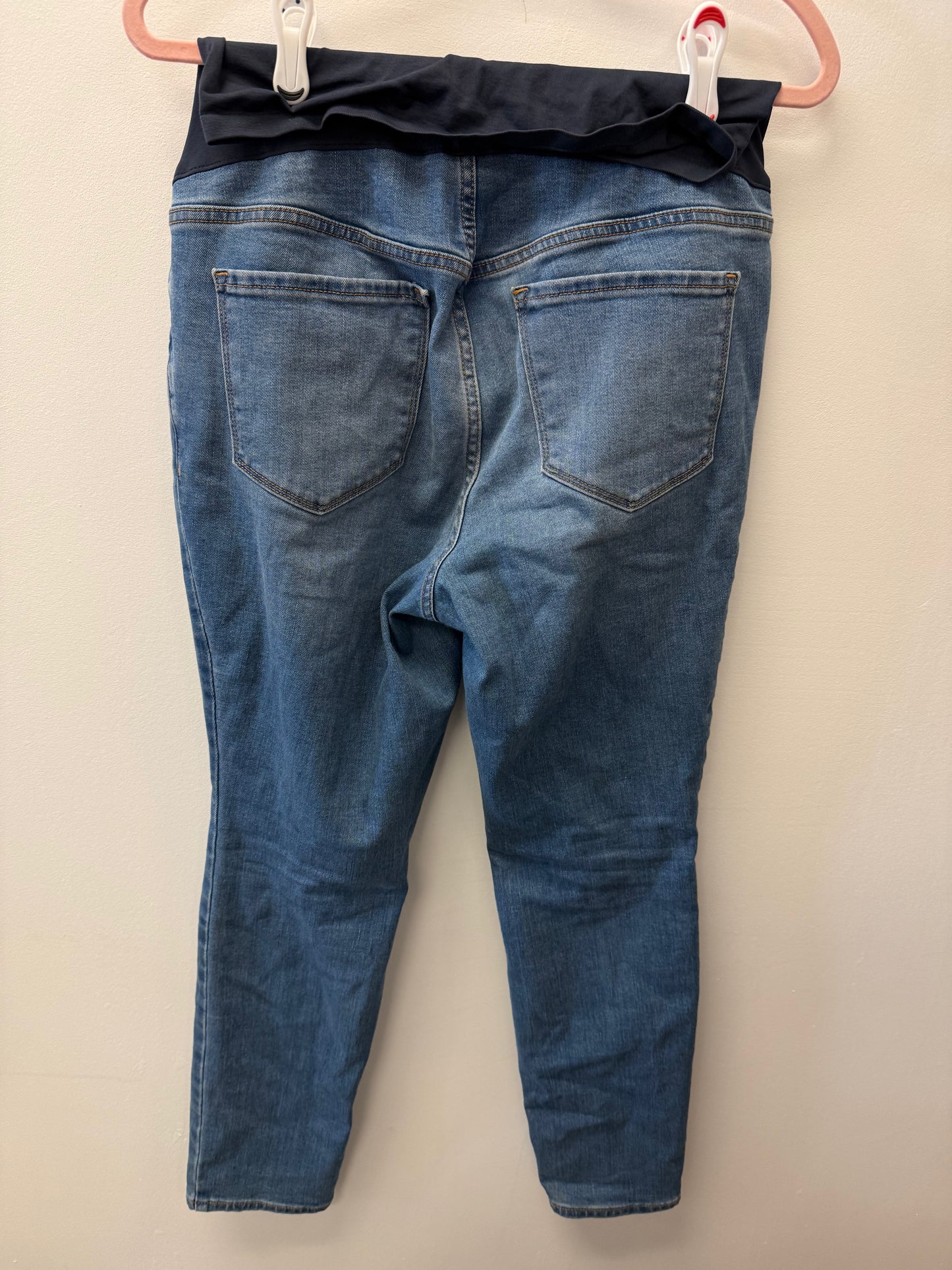 OLD NAVY MATERNITY JEANS SIZE 12M