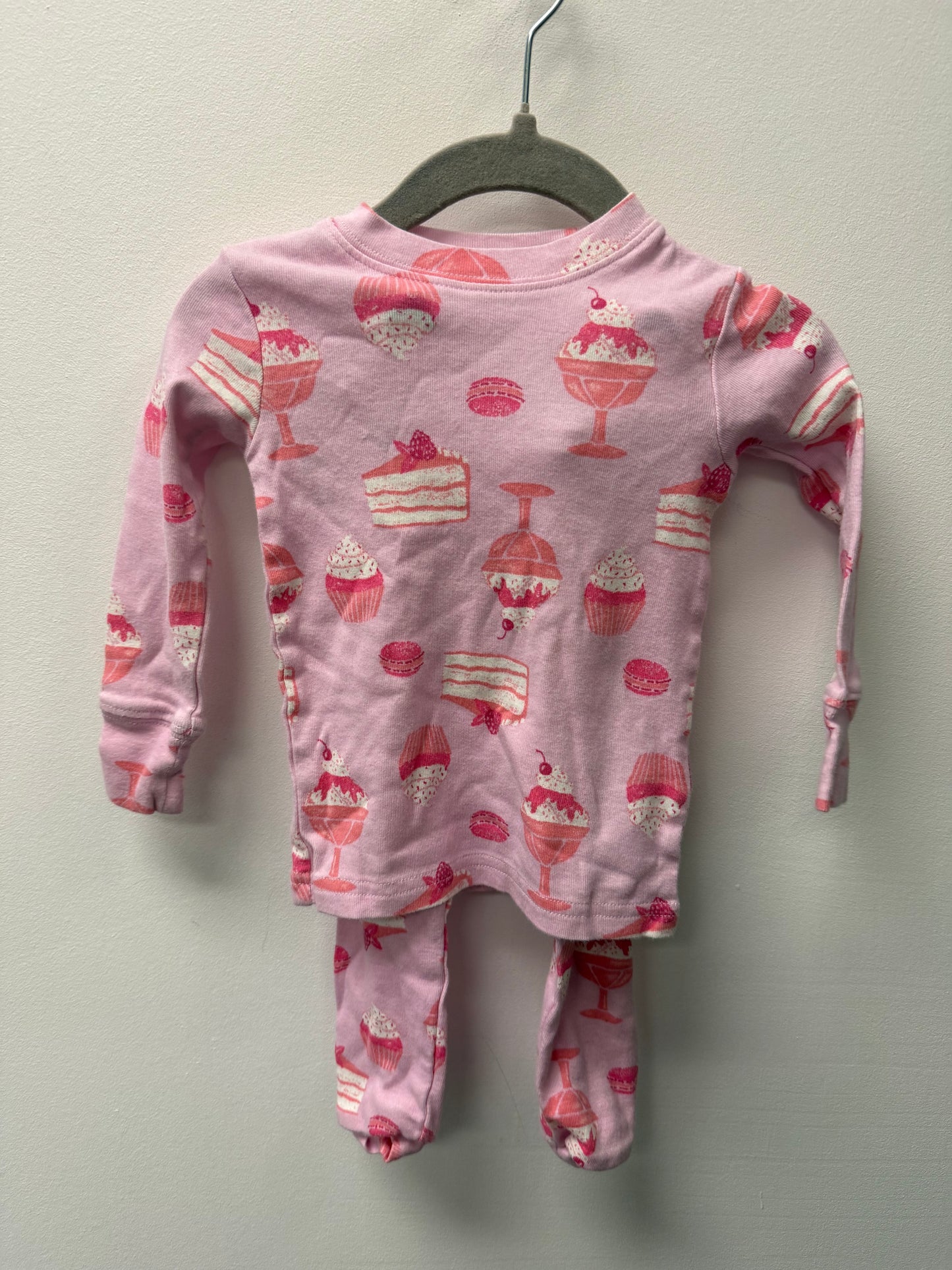 CARTERS SUNDAE PJ'S SIZE 12M