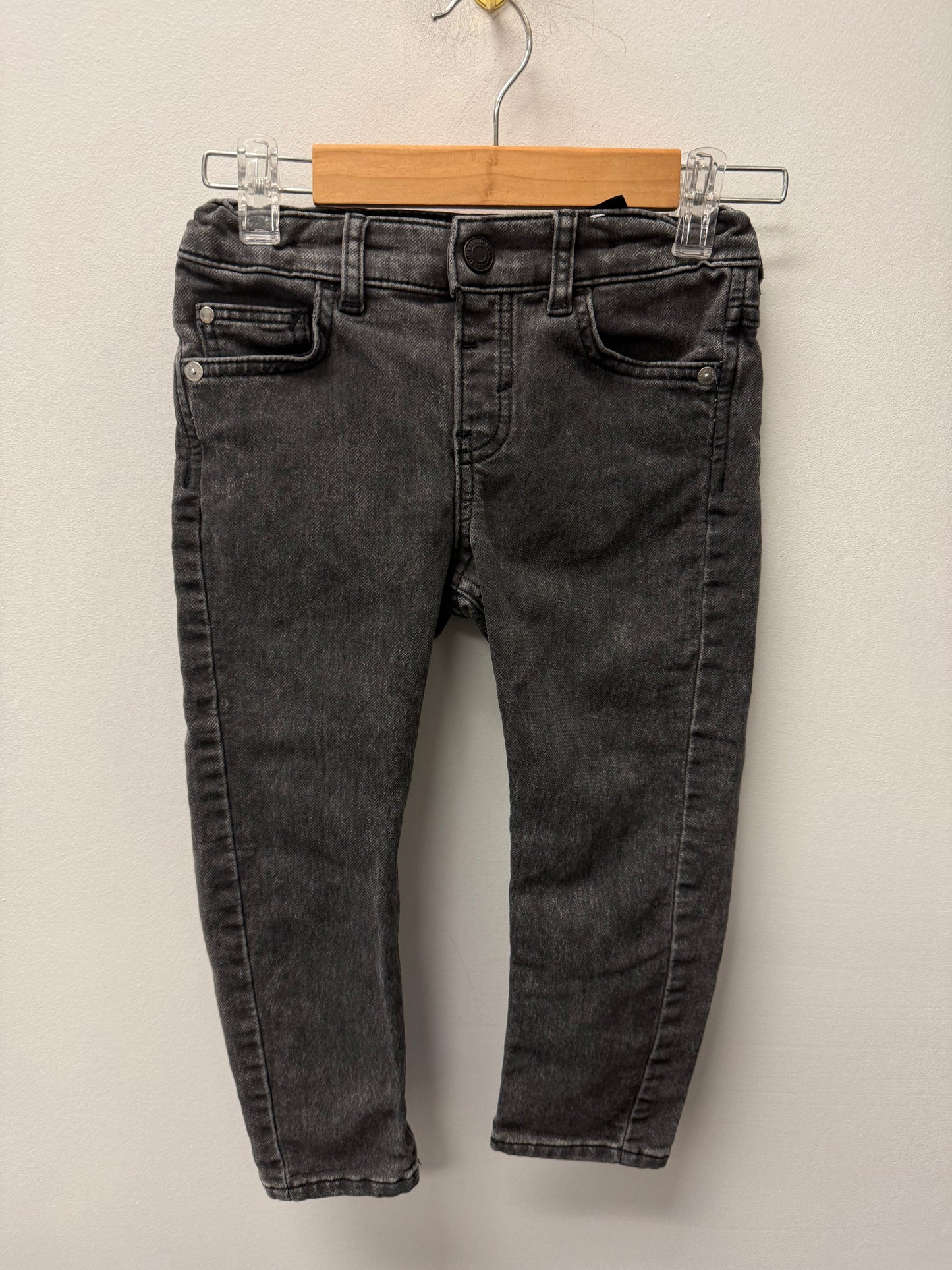 H&M JEANS SIZE 4T