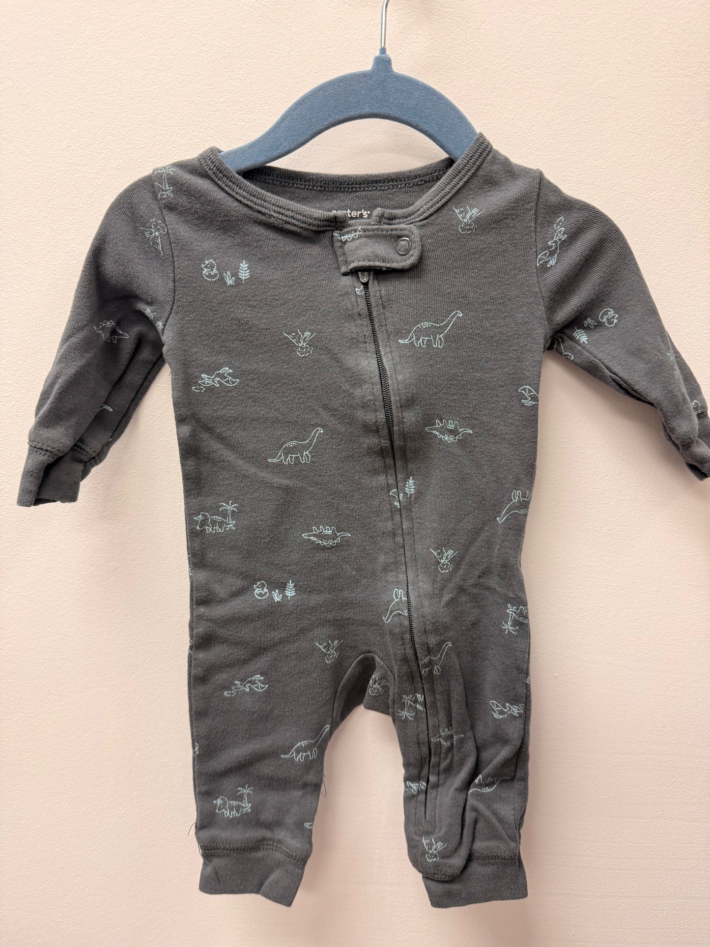 CARTERS FOOTLESS DINO SLEEPER SIZE 3M