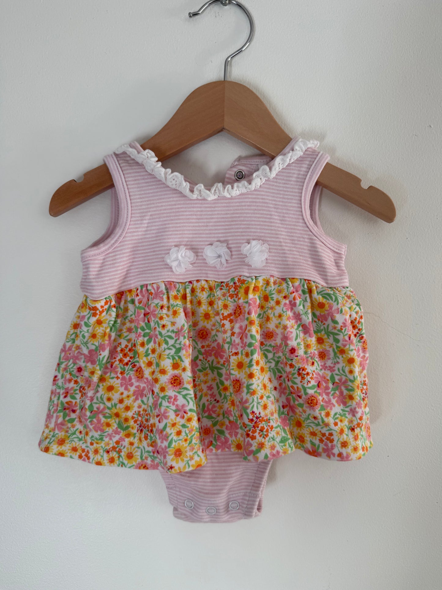 LAURA ASHLEY FLORAL ONESIE DRESS SIZE 3-6M