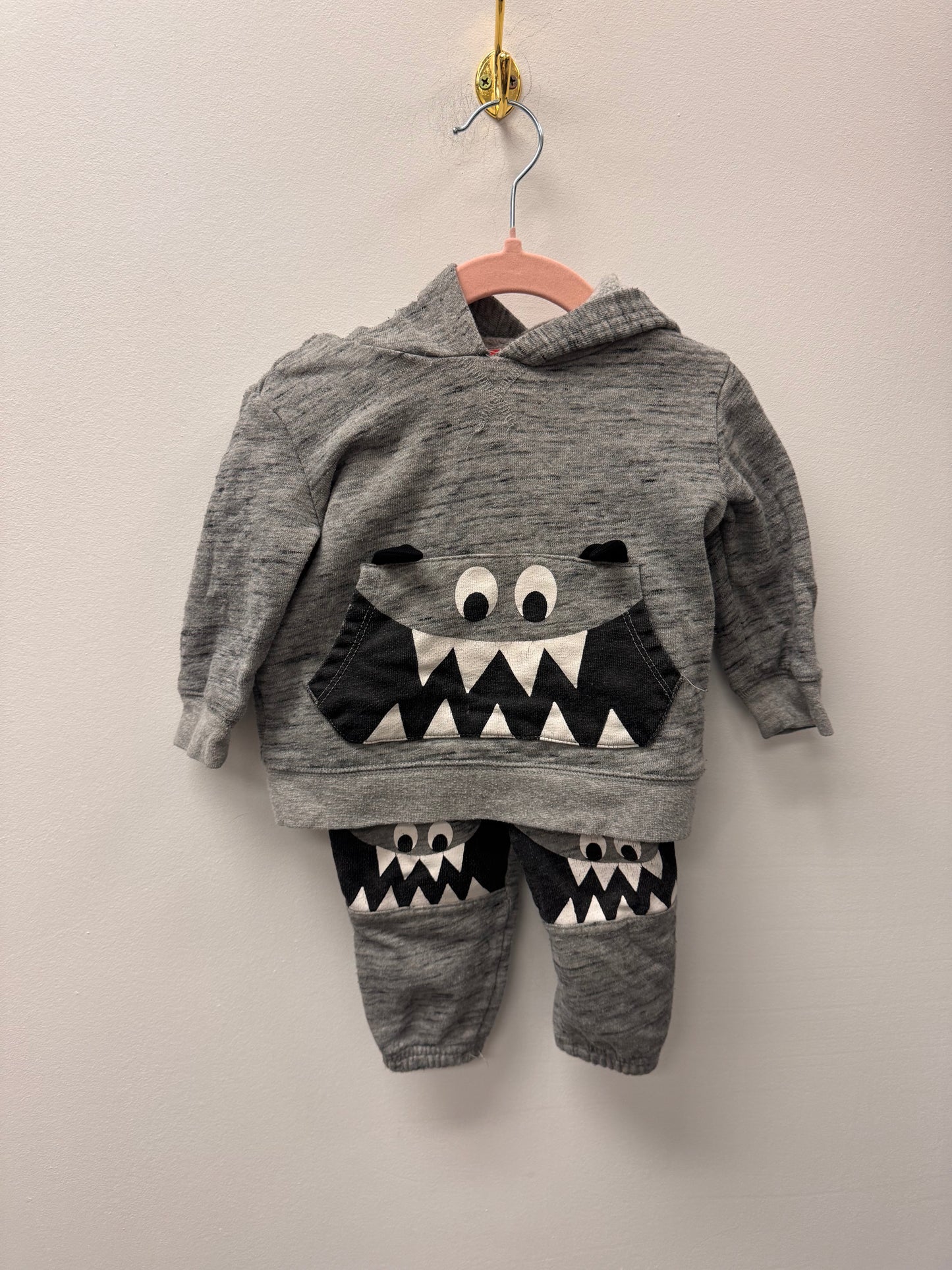 GEORGE 2 PIECE TRACKSUIT SIZE 12-18M