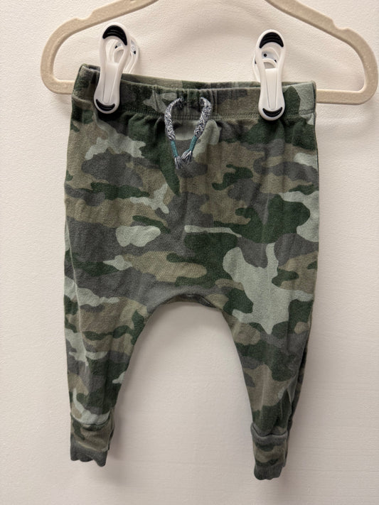 JOE FRESH CAMO PANTS SIZE 6-12M