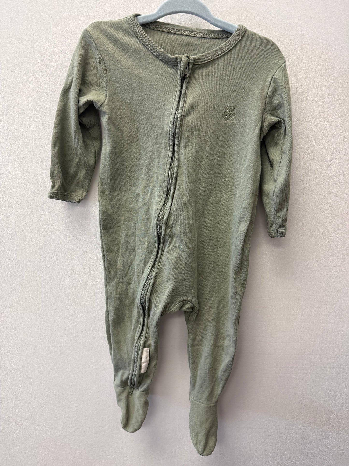 WOOLWORTHS GREENS SLEEPER SIZE 6-12M